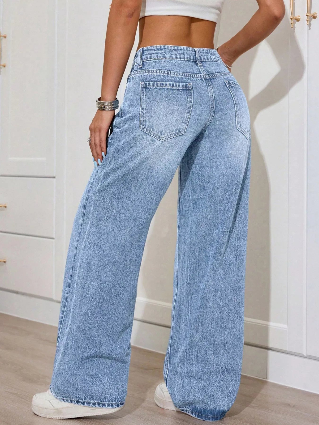 Washed Wide Leg Jeans