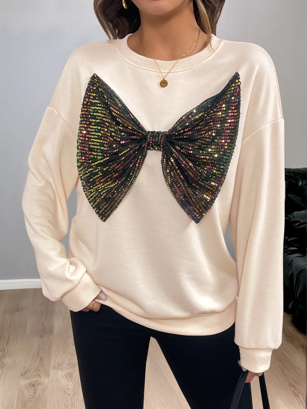 Sequined Bow Round Neck Sweatshirt