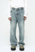 Mid Rise Jeans with Pockets