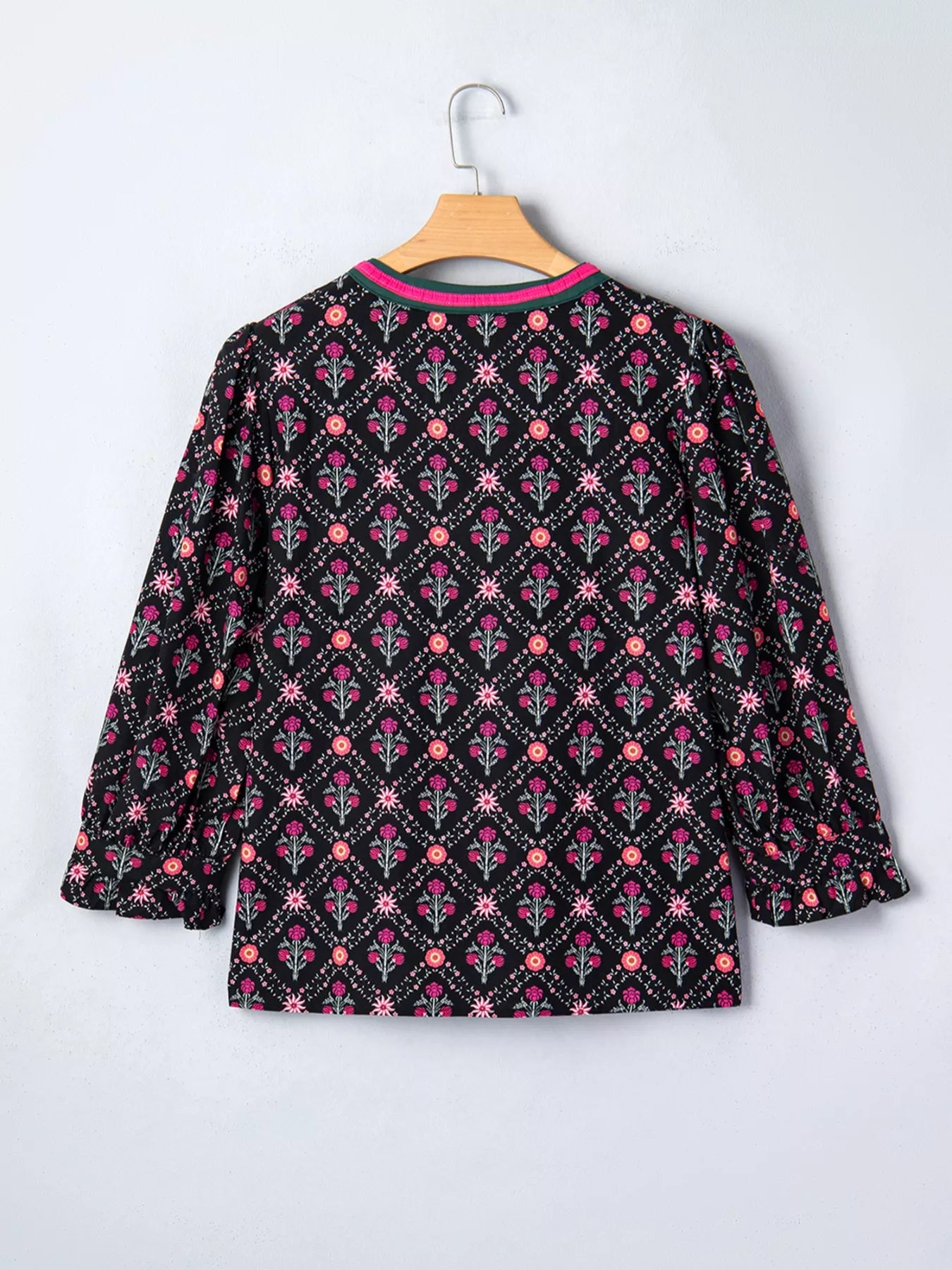 Contrast V Neckline Bracelet Sleeve Vintage Floral Blouse