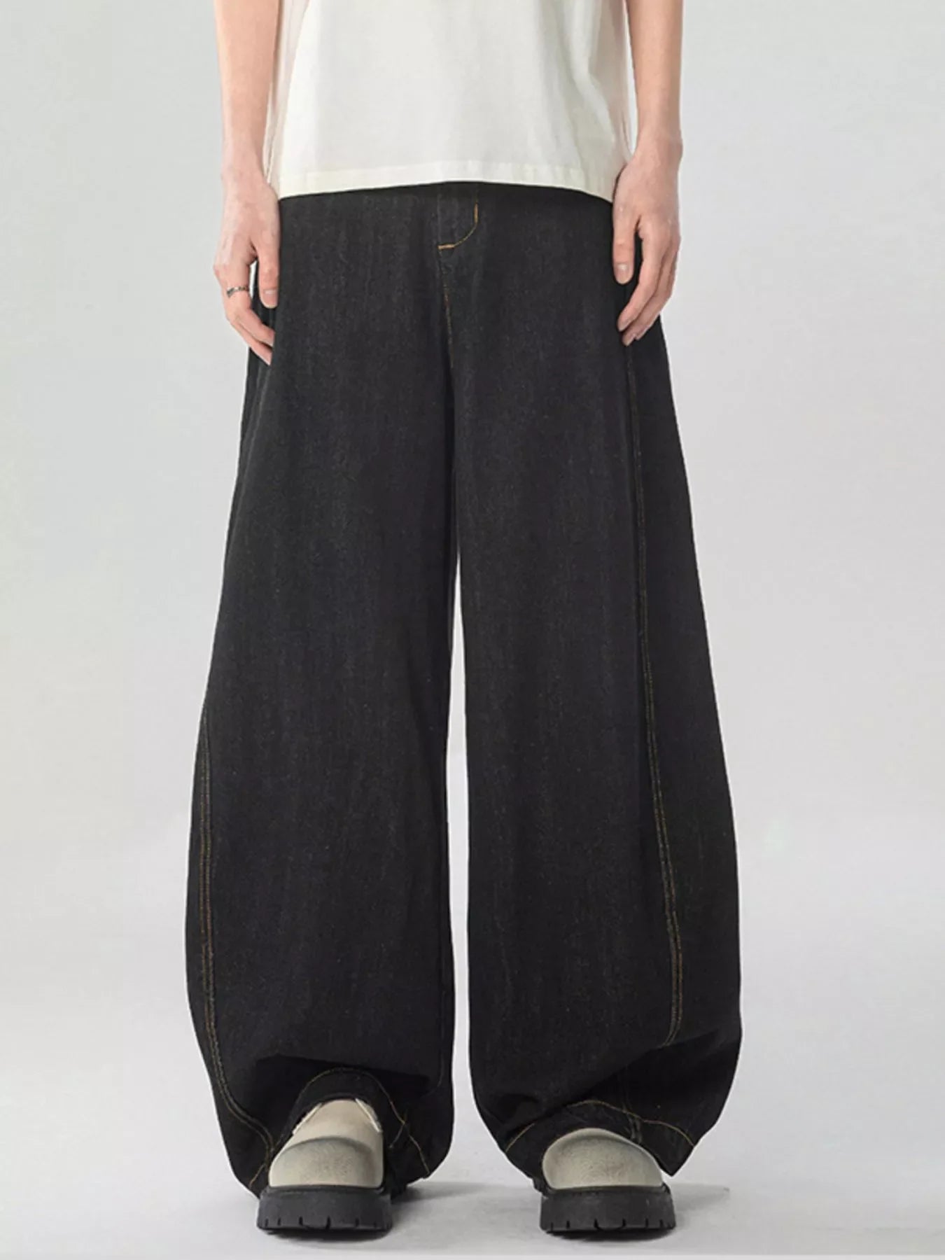 Men's Washed Wide Leg Jeans