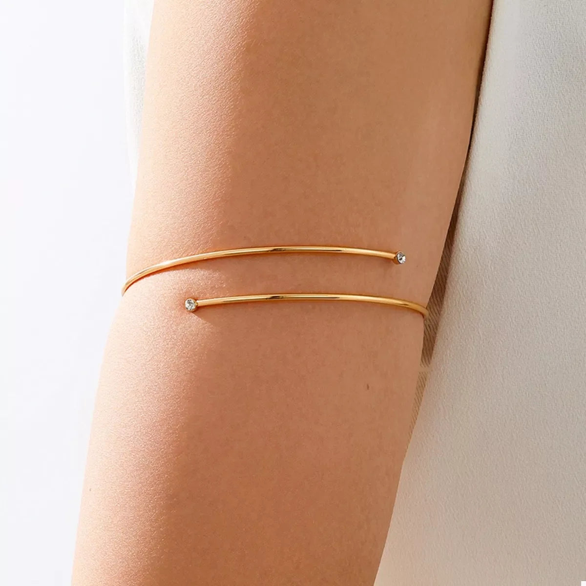 Delicate Gold Wire Upper Arm Bracelet