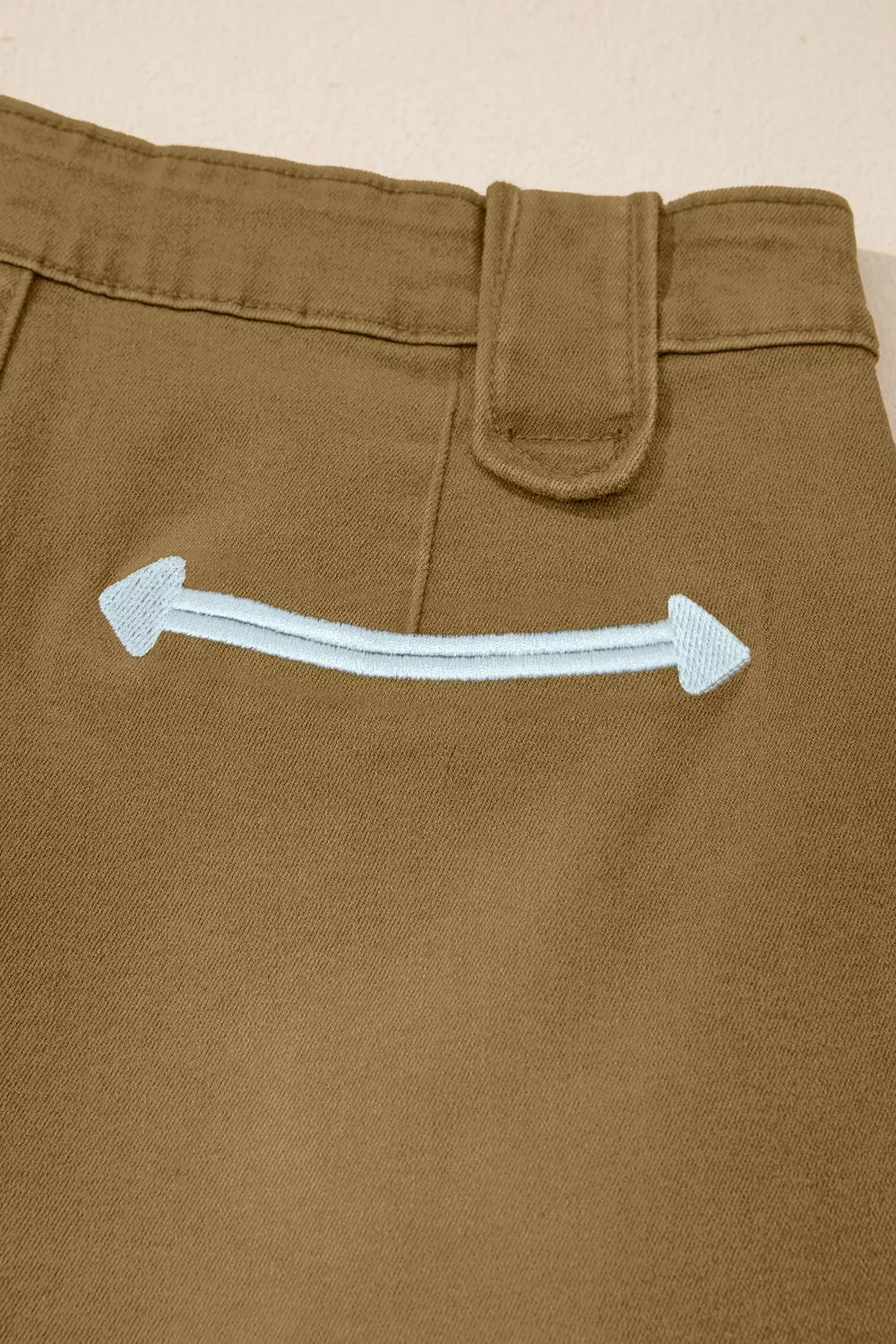 Contrast Arrow Detail Western Denim Shorts