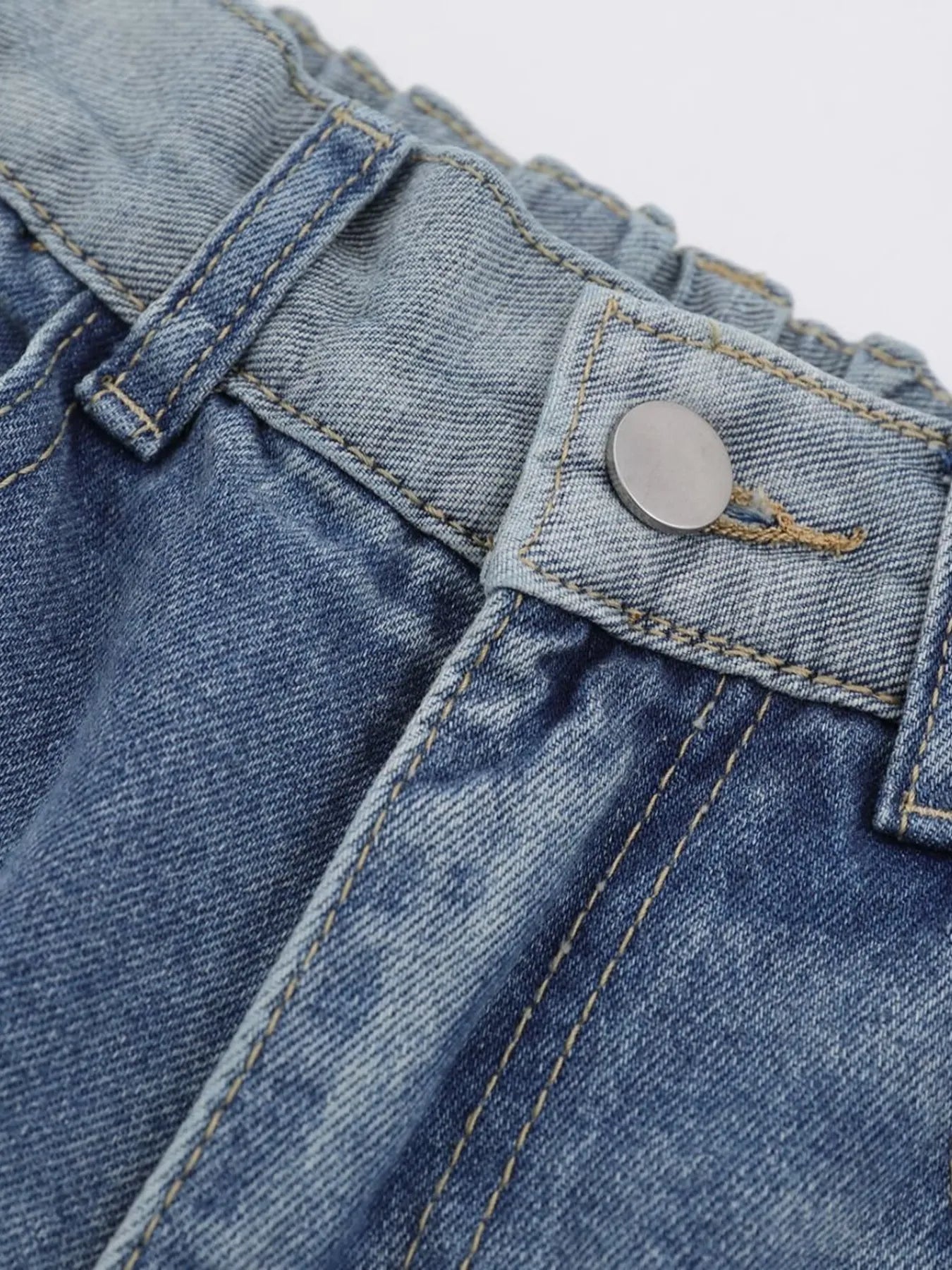 Men's Wide-Leg Vintage Wash Denim Jeans