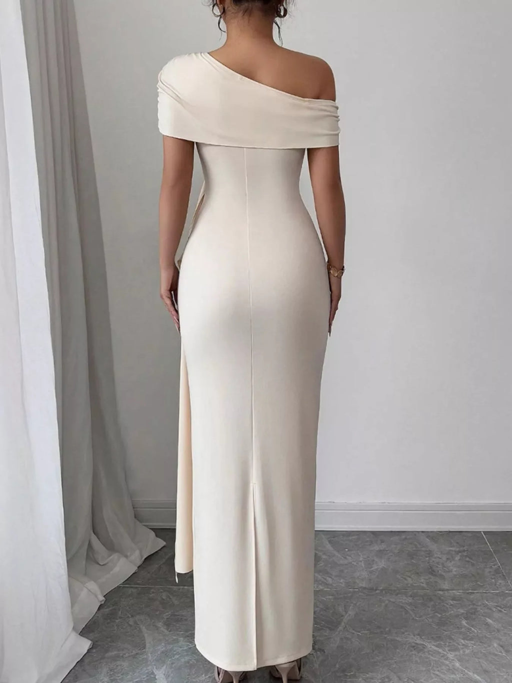 One-Shoulder Ruched Maxi Dress