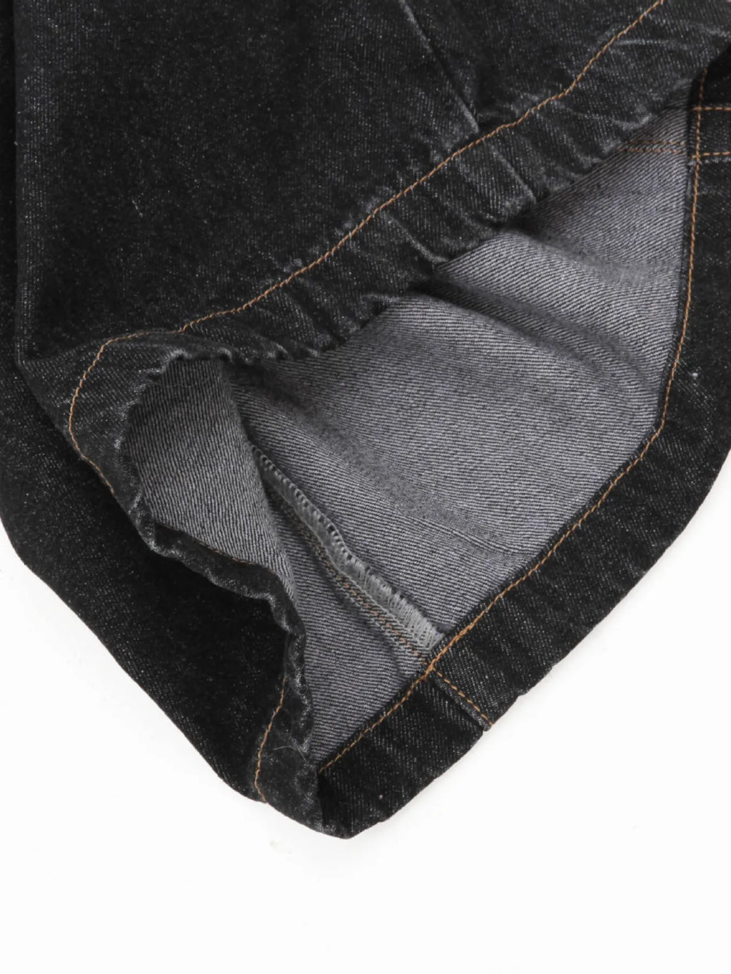Men's Wide-Leg Denim Shorts with Plaid Accent