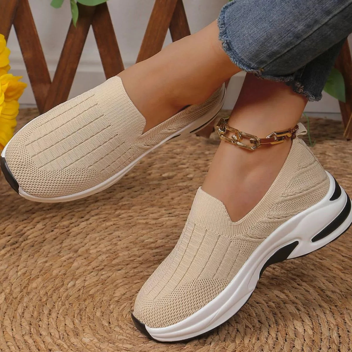 Round Toe Mesh Slip-Ons