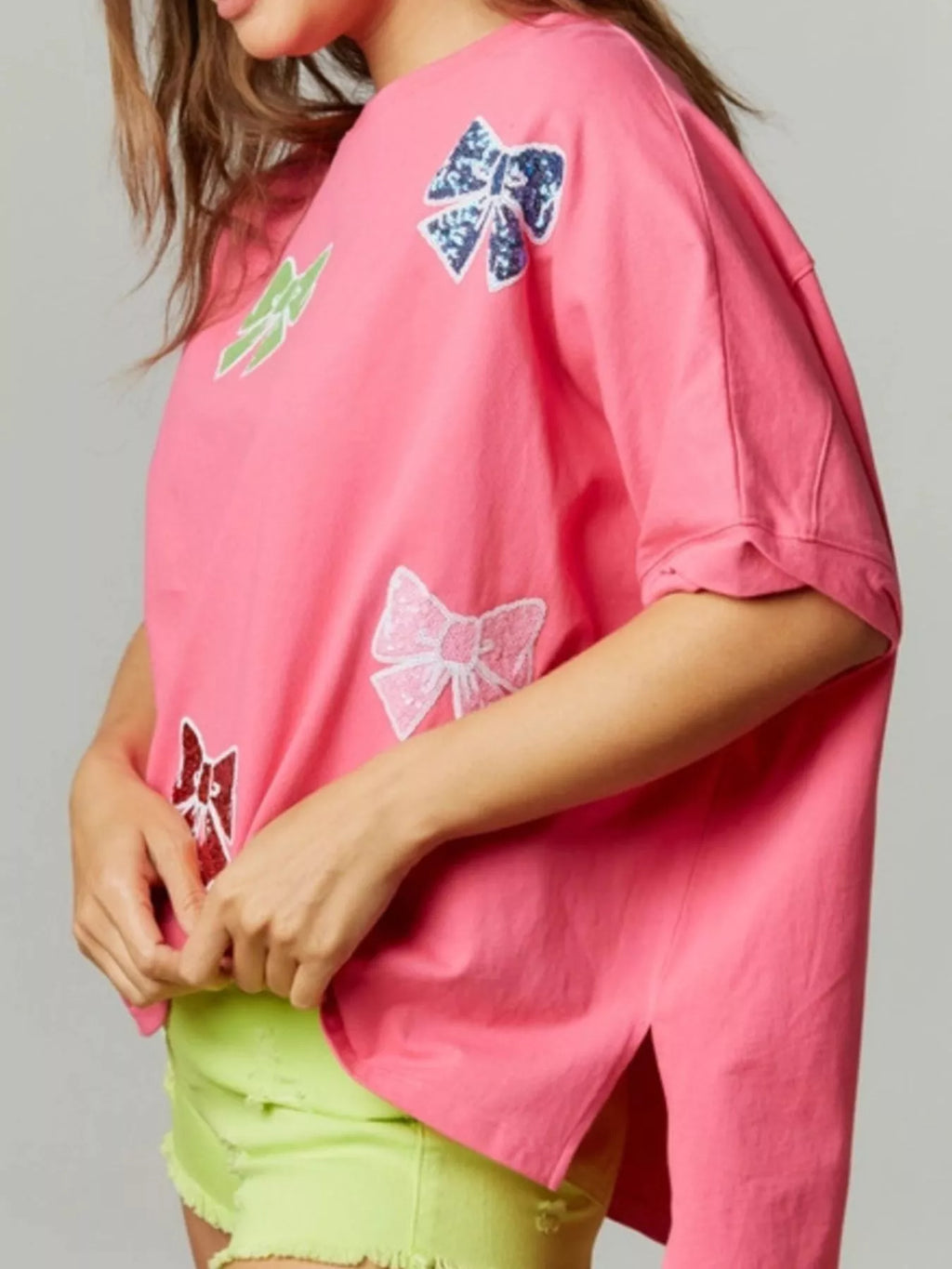 Sequin Bow Round Neck T-Shirt