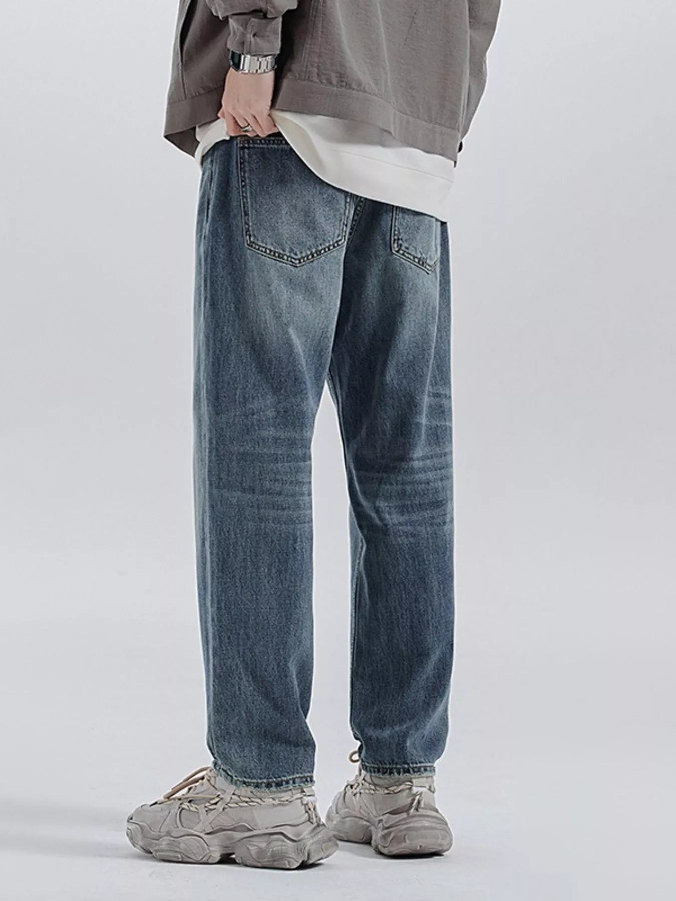 Men's Relaxed Fit Wash Jeans