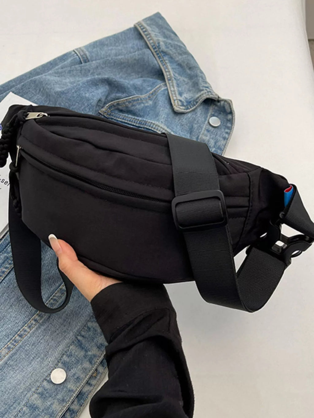 Lightweight Crossbody Bag with Tassel Detail