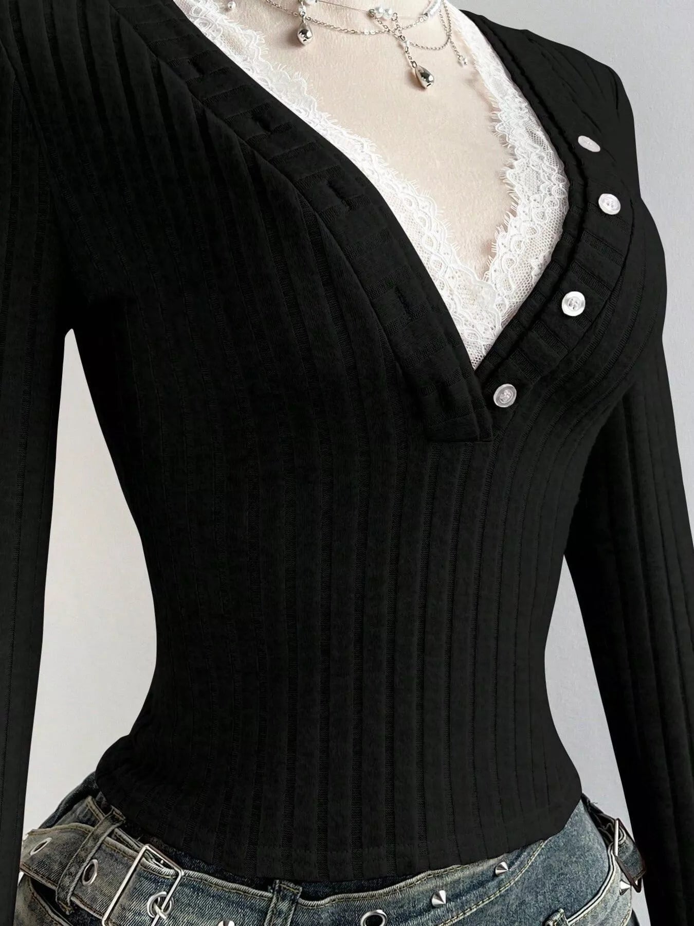 V-Neck Lace Trim Ribbed Knit T-Shirt