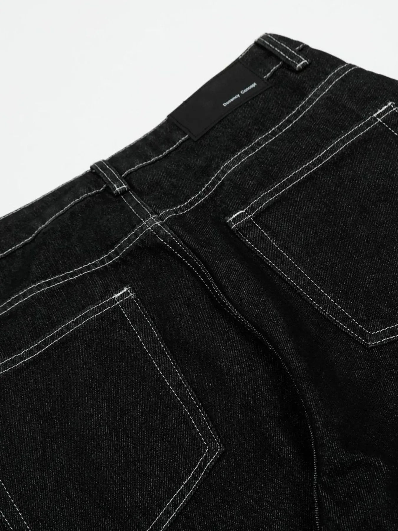 Men's Wide-Leg Contrast Stitch Jeans