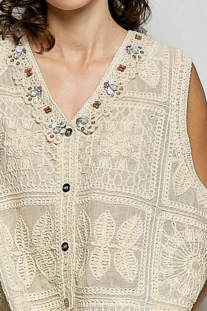 POL Lace Trim Embroidered Floral V-Neck Crochet Vest