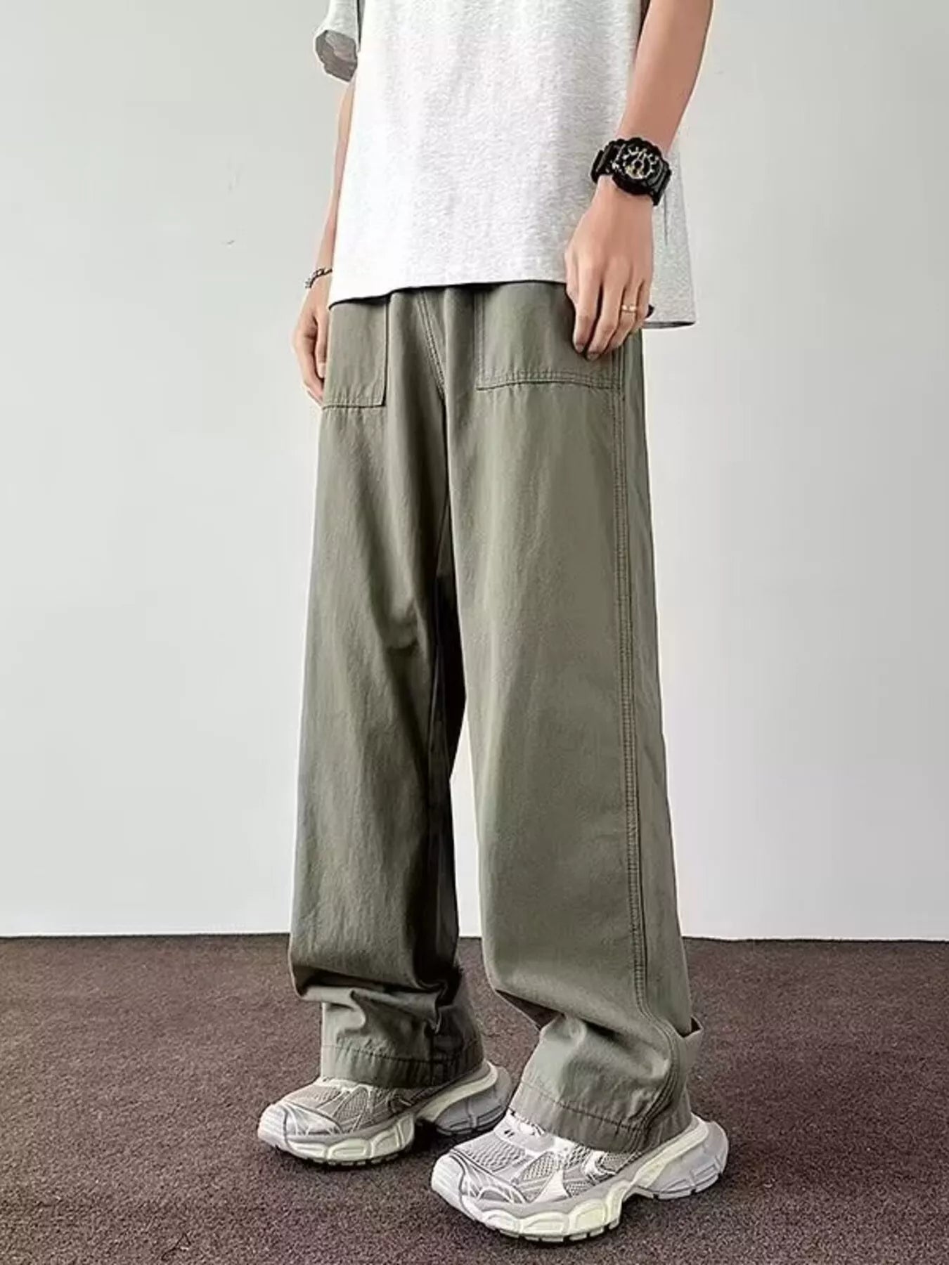 Men's Loose Fit Cargo Pants