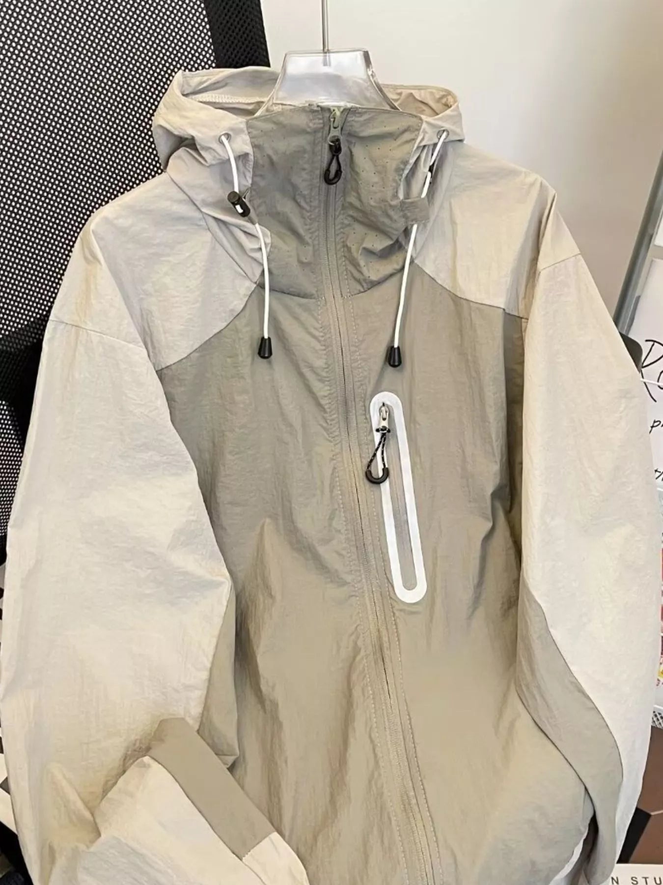 Men's Color Block Windproof Hooded Jacket
