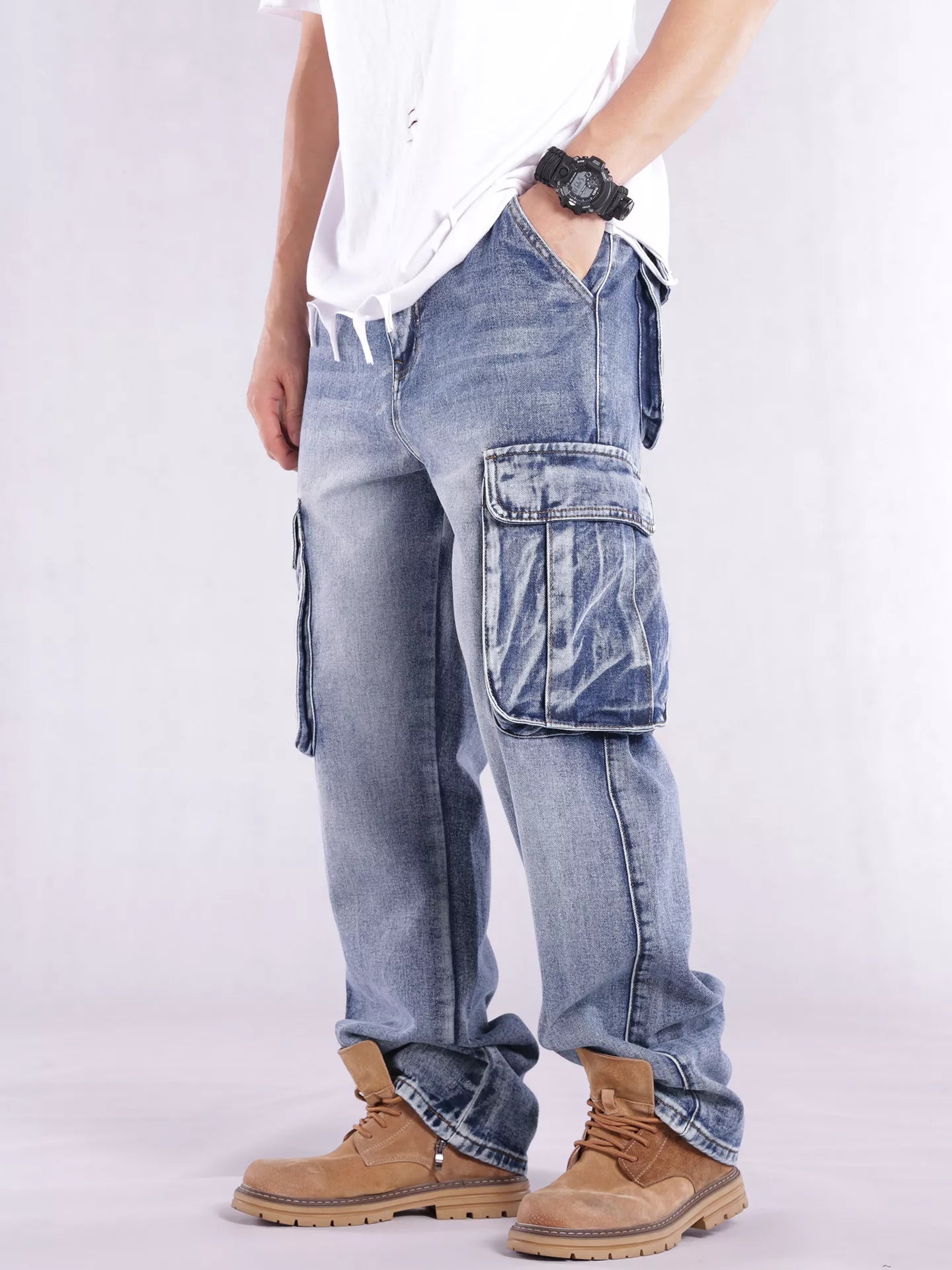 Men's Loose Fit Cargo Jeans