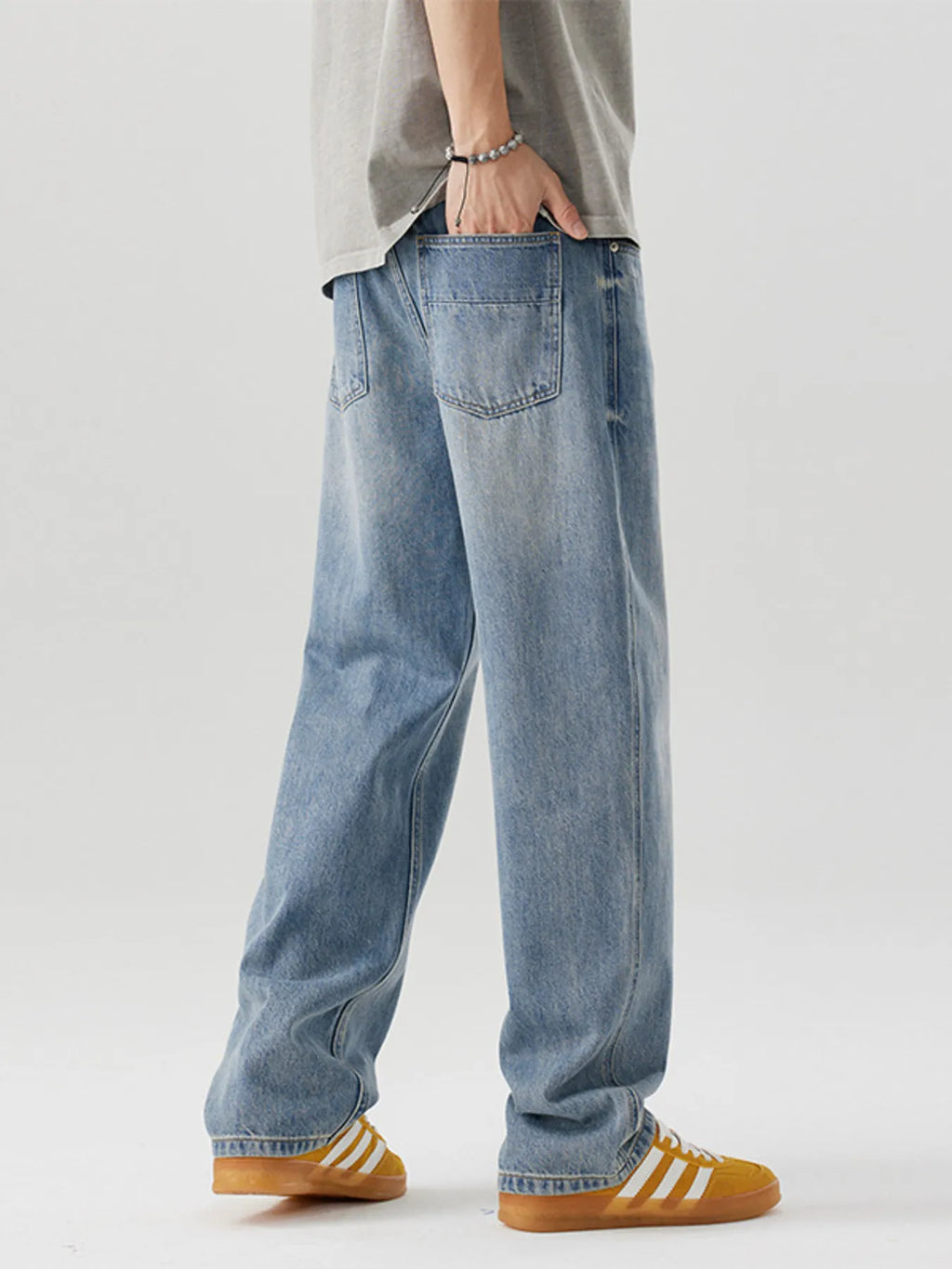 Men's Casual Loose Fit Wash Jeans