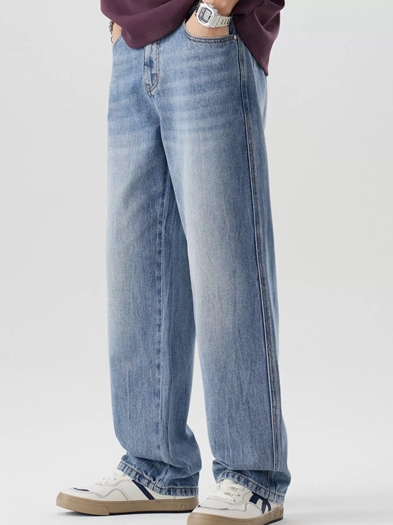 Men's Loose Fit Wash Jeans