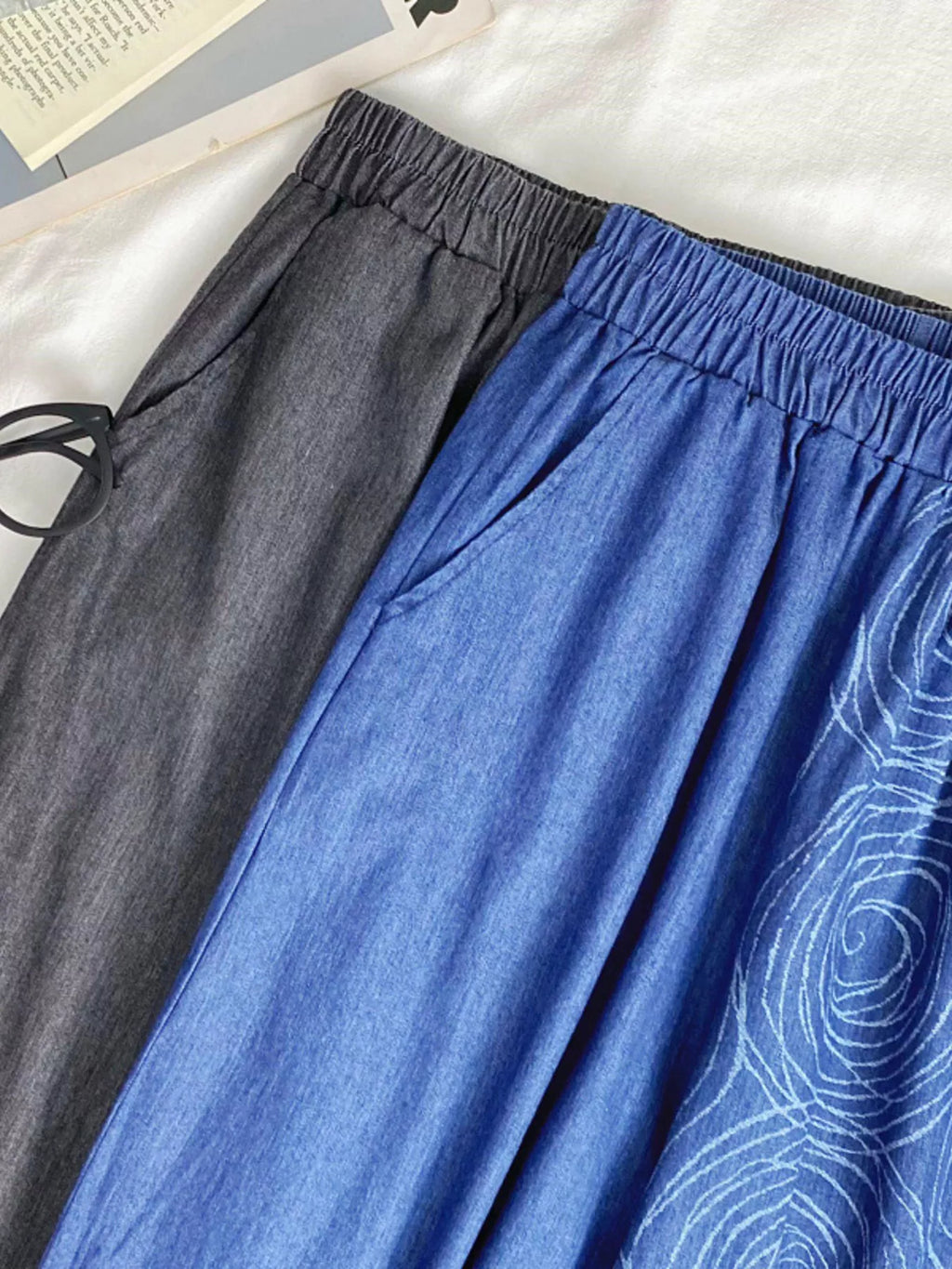 Elastic Waist Printed Jeans