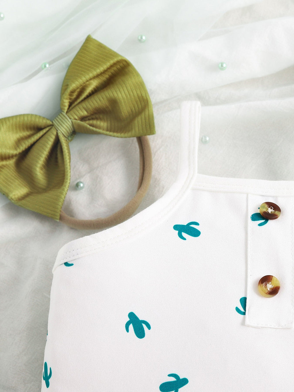 Children's Printed Bodysuit & Flare Leg Pants & Headband 3-Piece Set