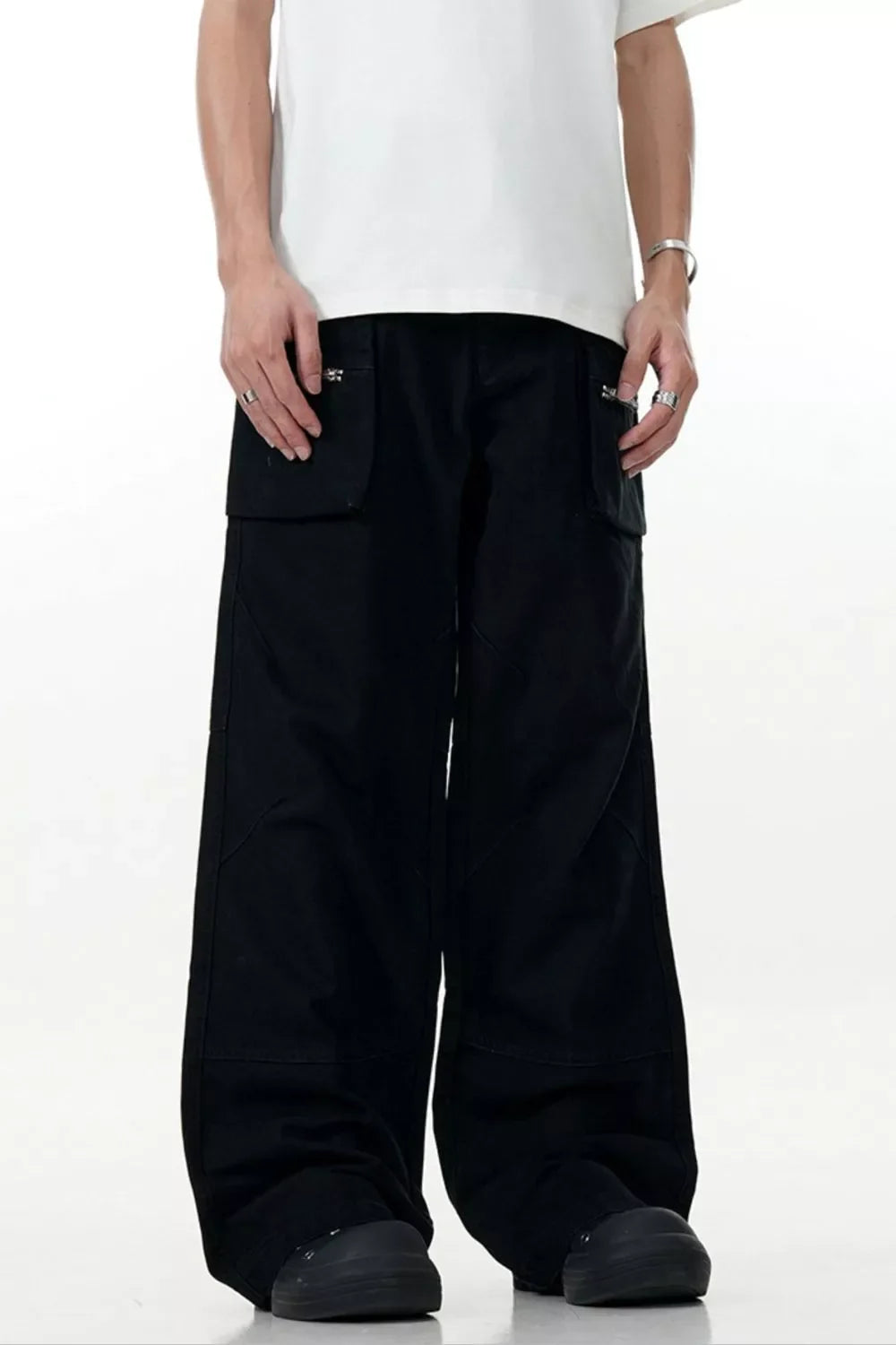 Men's Wide Leg Cargo Pants