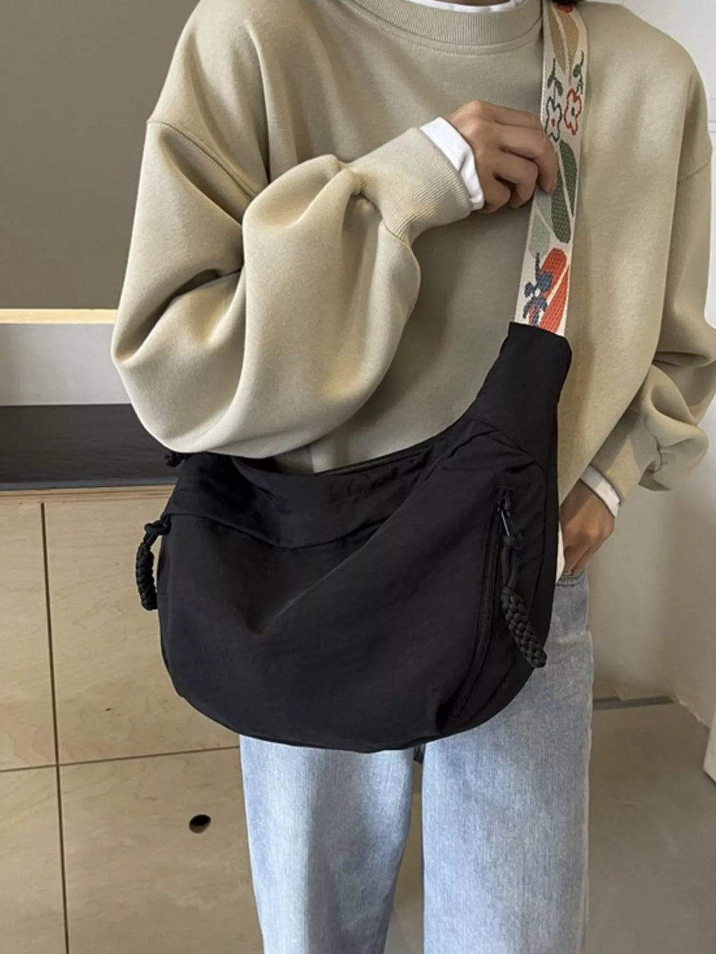 Adjustable Wide Strap Crossbody Bag