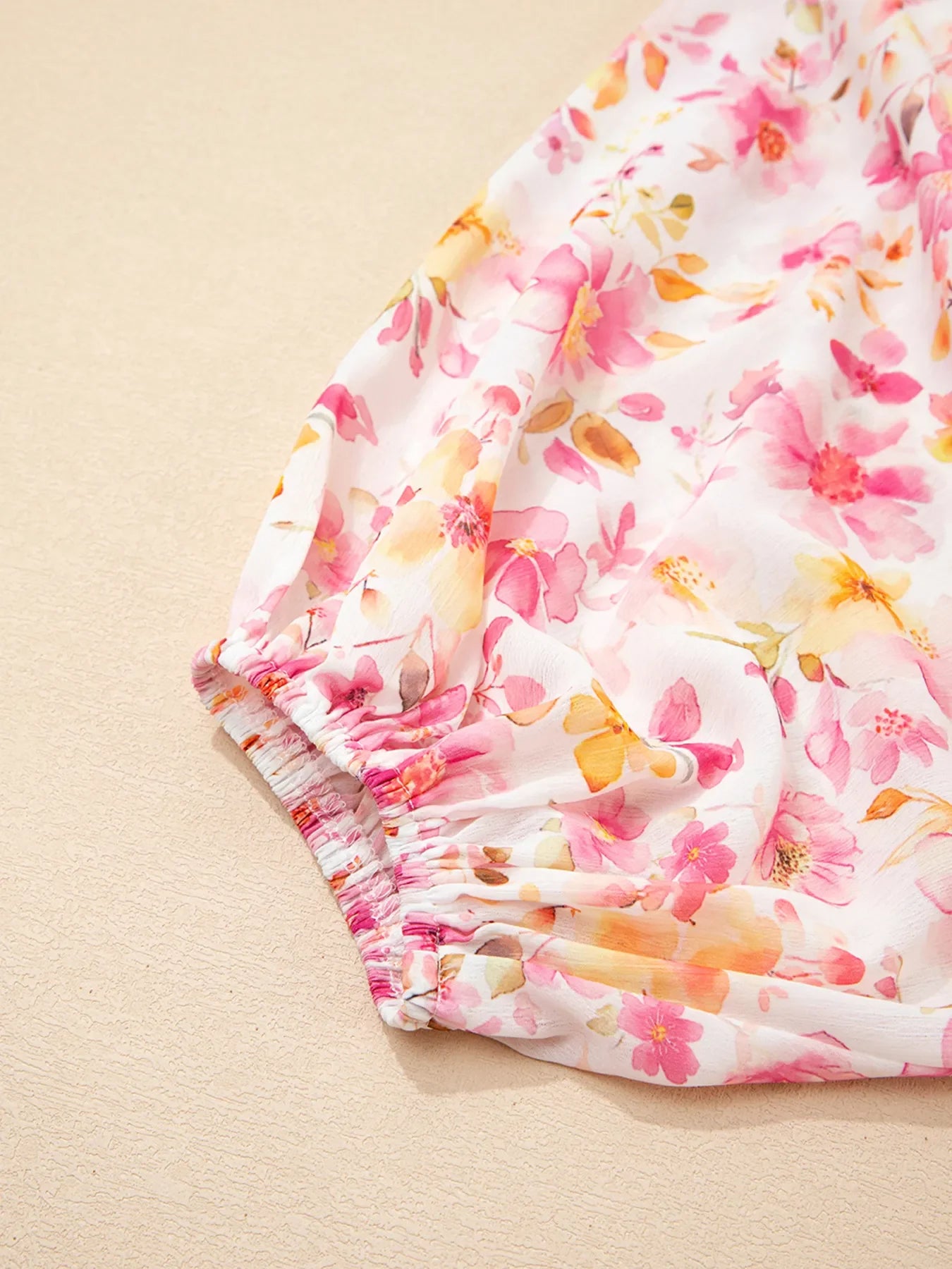 Floral Print Tassel Tie Smocked Puff Sleeve Blouse