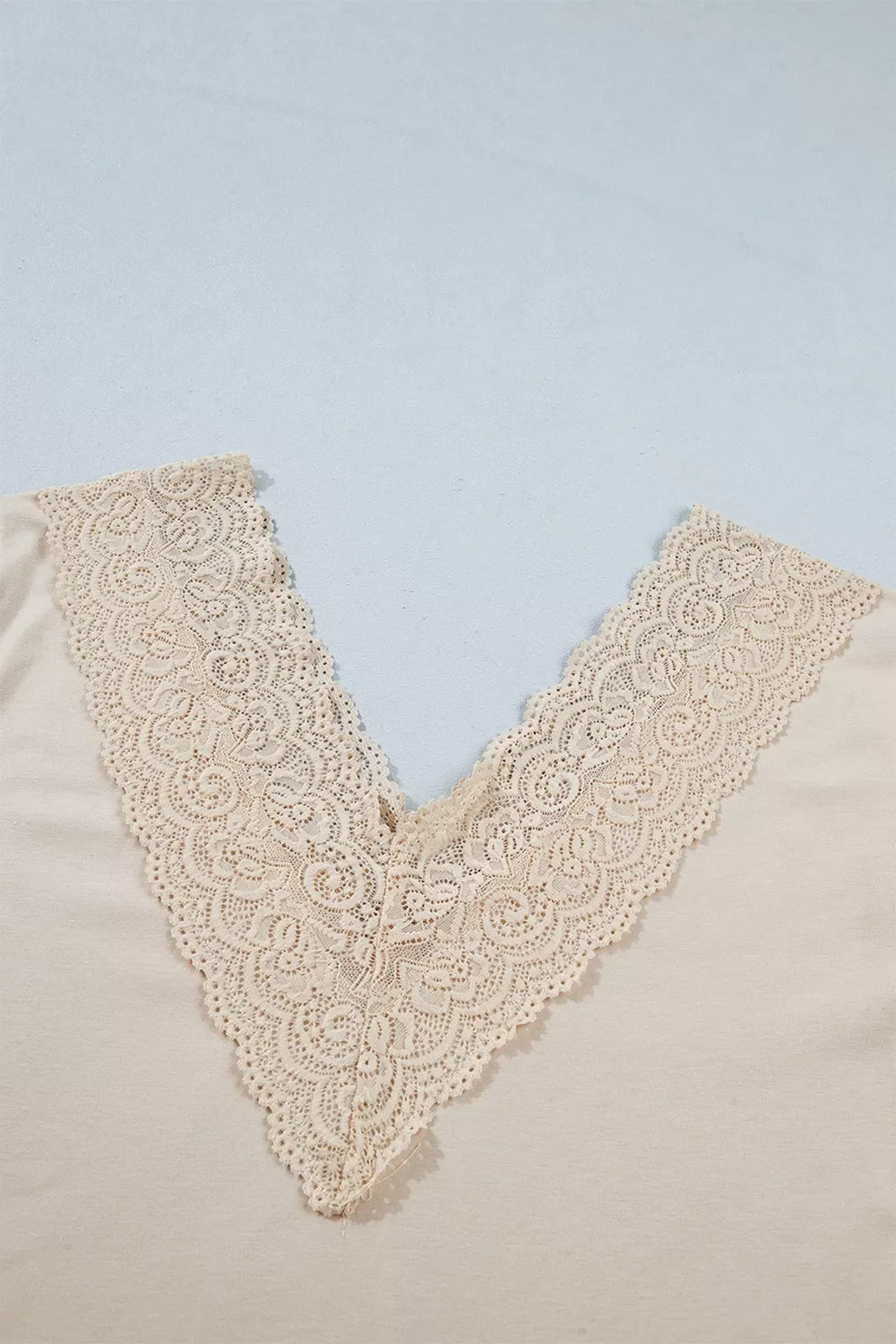 Lace Trim V Neck Long Sleeve Patchwork Pullover Top