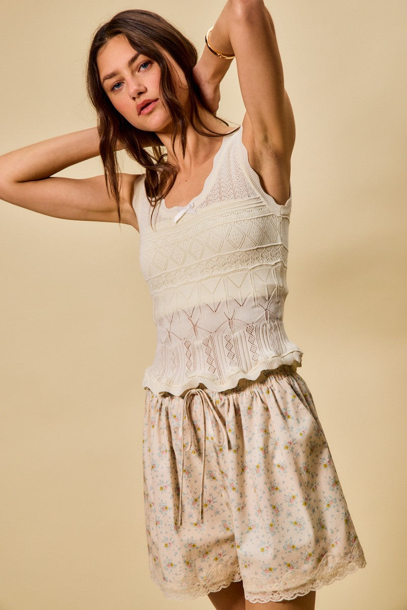 SO ME Scallop Ribbed Sleeveless Knit Top