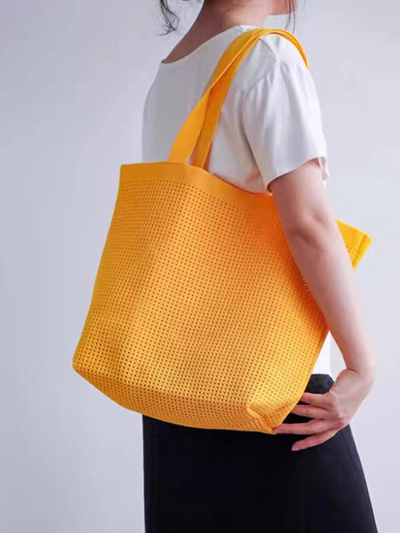 Lightweight Woven Shoulder Bag