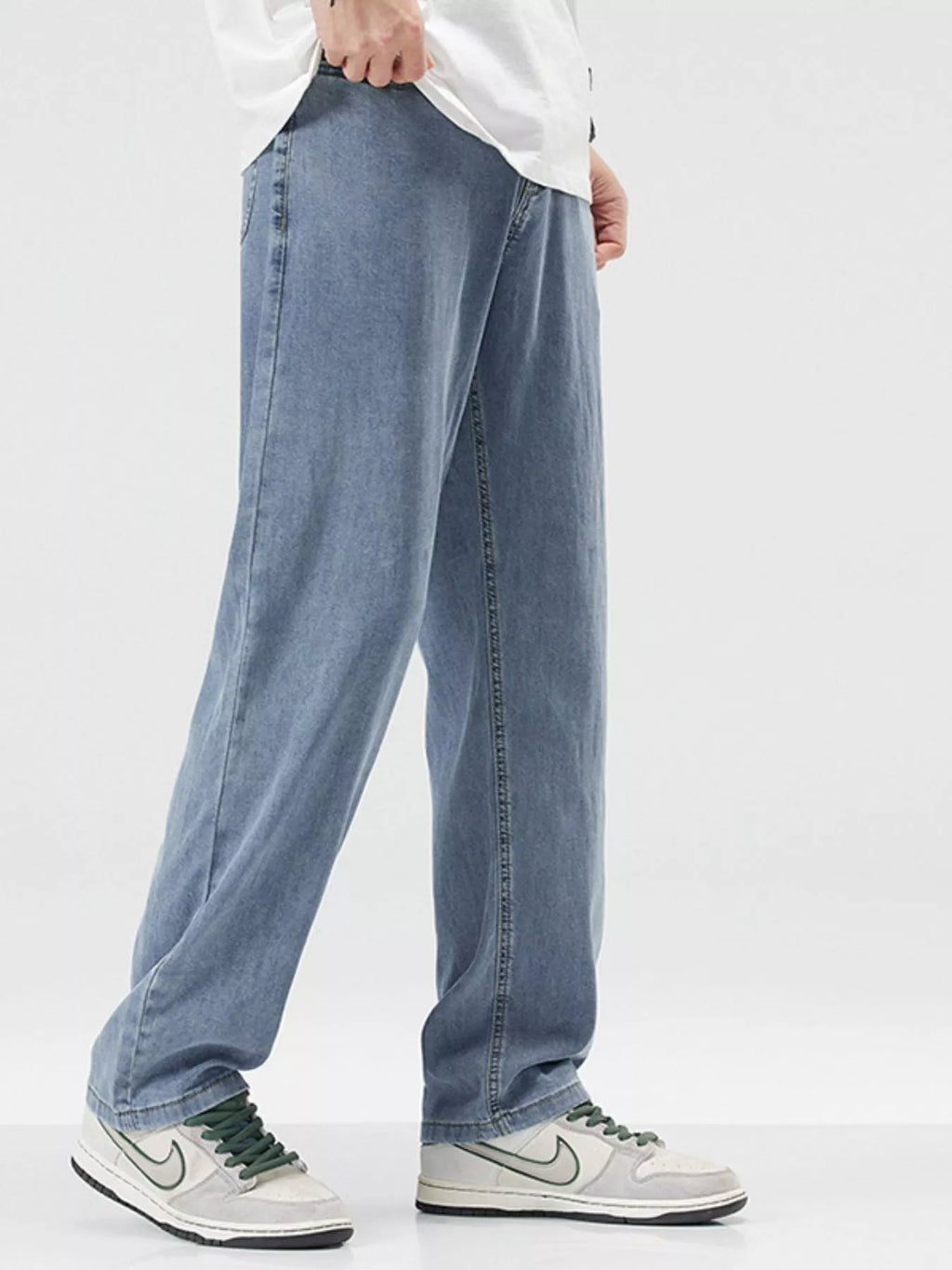 Men's Wide Leg Jeans