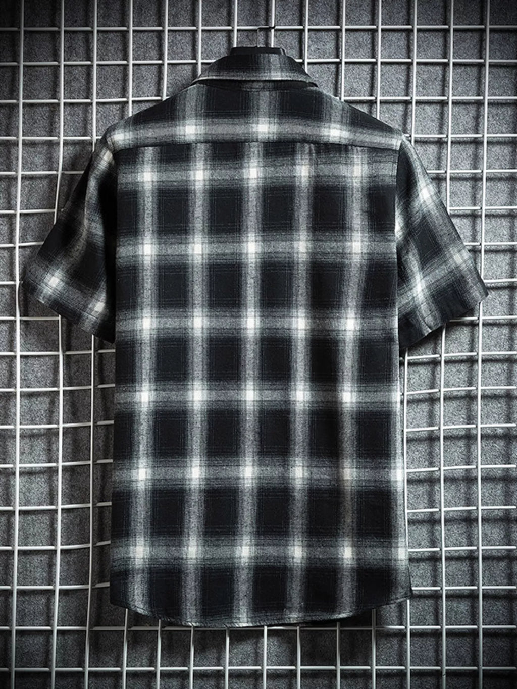 Men's Plus Size Plaid Button Up Short-Sleeve Shirt
