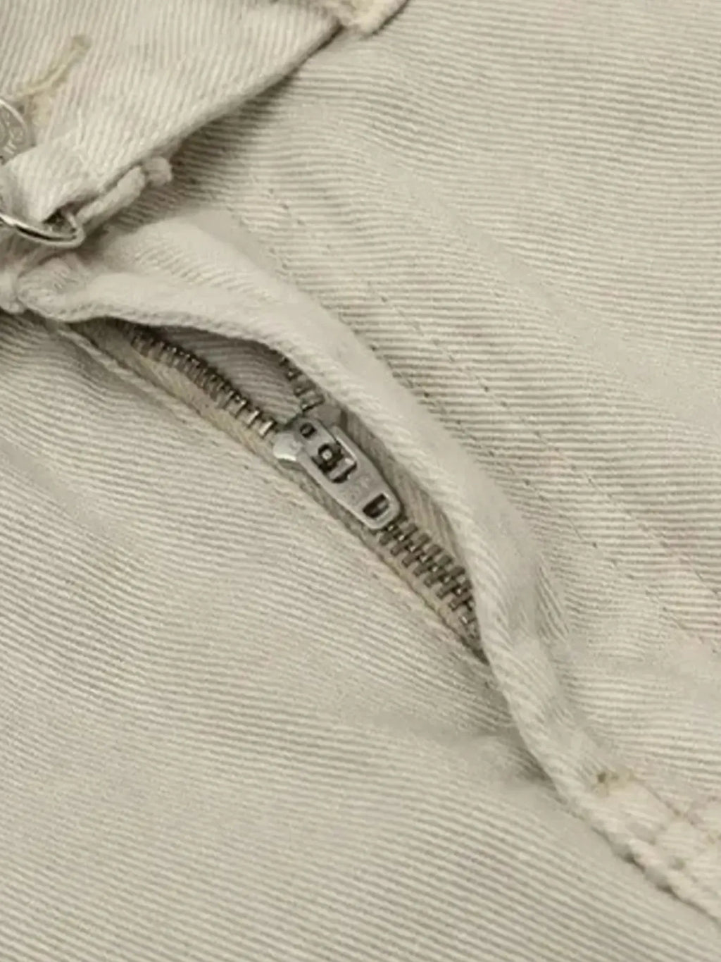 Men's Relaxed Fit Pocketed Jeans
