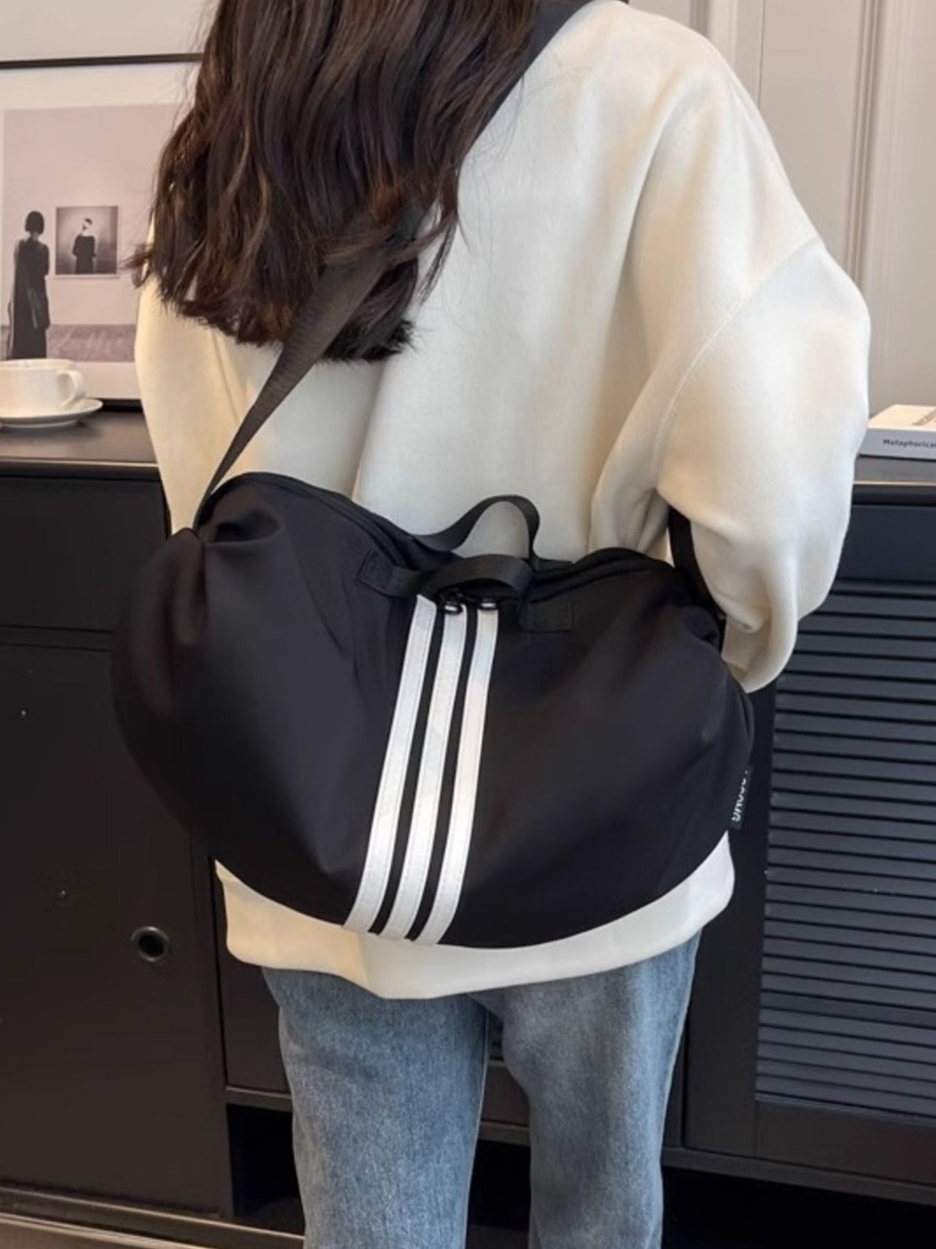 Contrast Striped Crossbody Bag