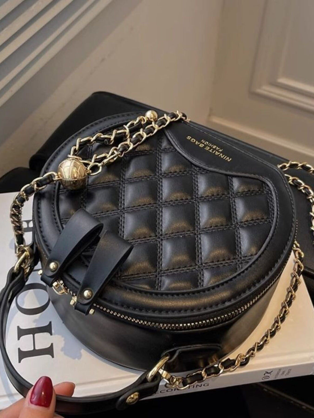 Quilted Chain Strap Crossbody Bag