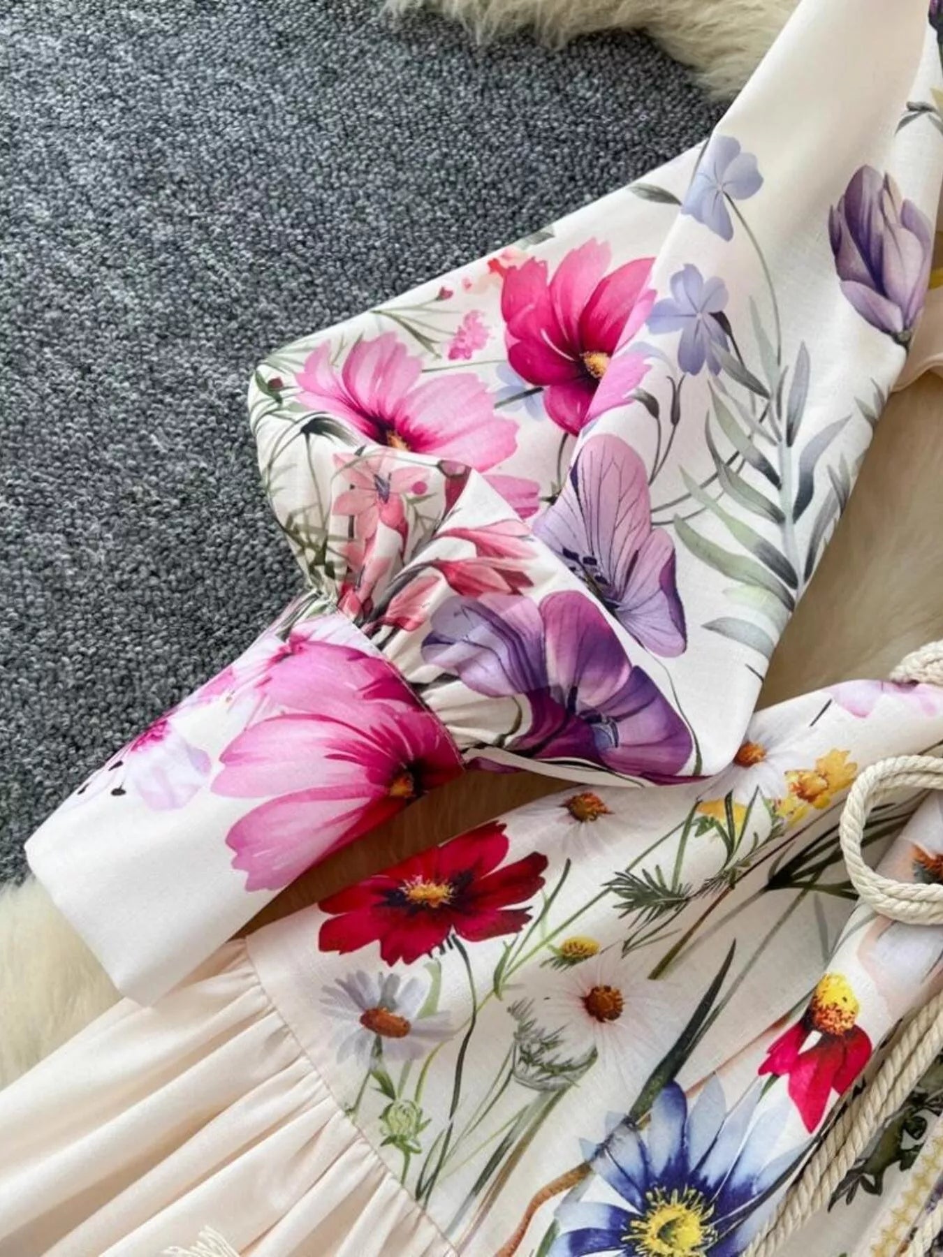 Floral Print Lantern Sleeve Midi Dress