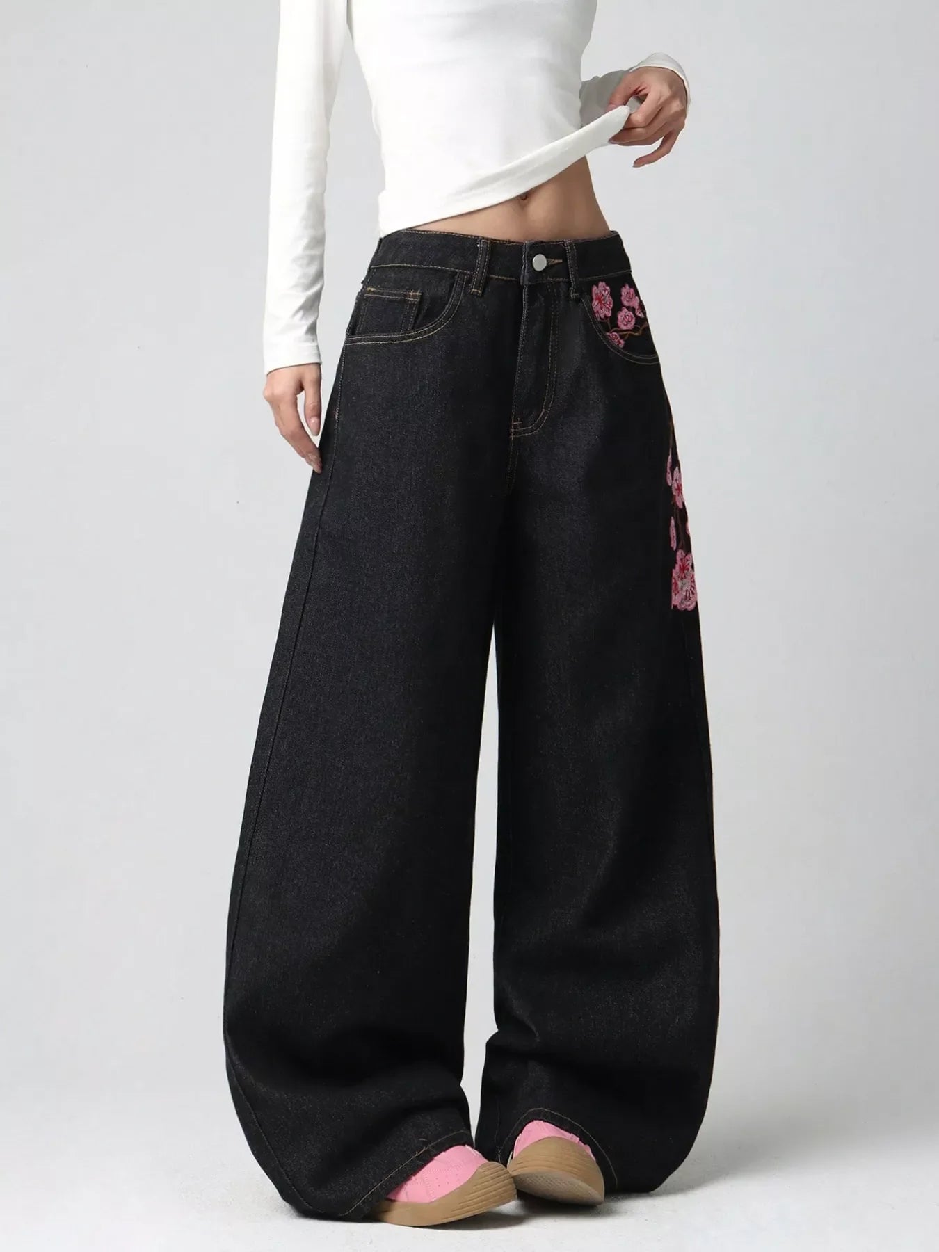 Embroidered Wide-Leg Jeans