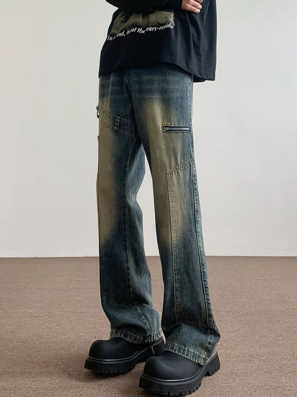 Men's Vintage Wash Flare Jeans