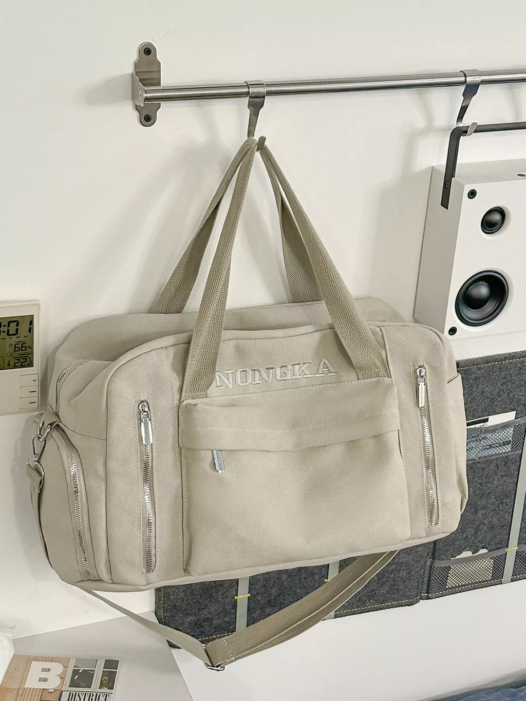 Canvas Multiple Pockets Travel Bag