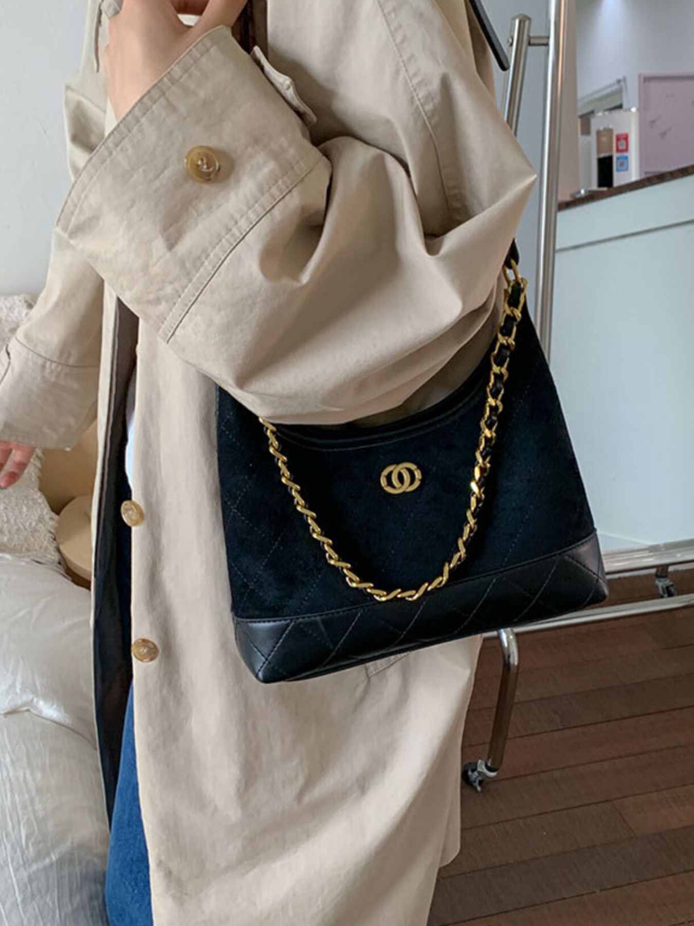 Chain Decor Crossbody Bag