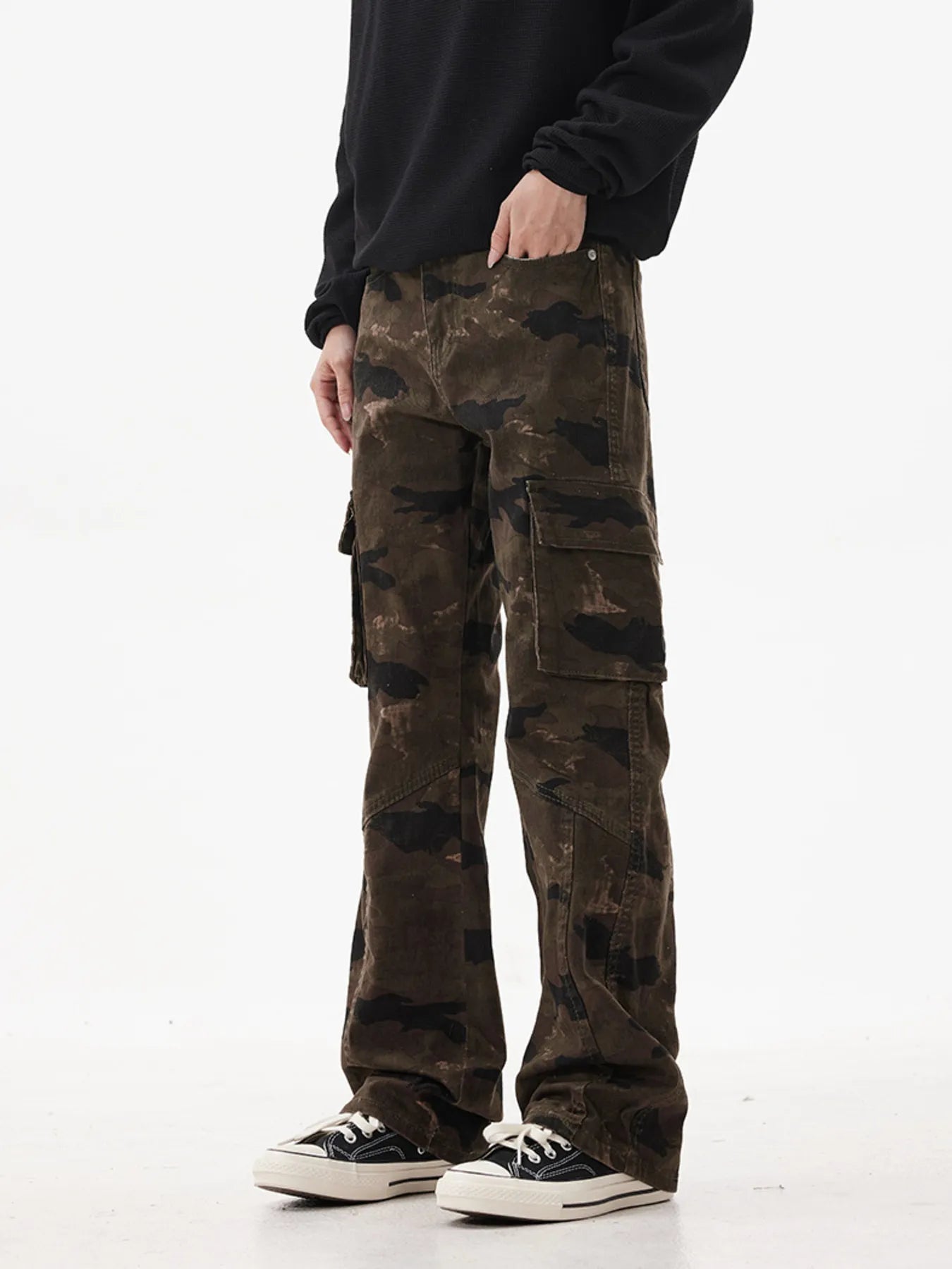 Men's Camo Print Relaxed Fit Cargo Jeans
