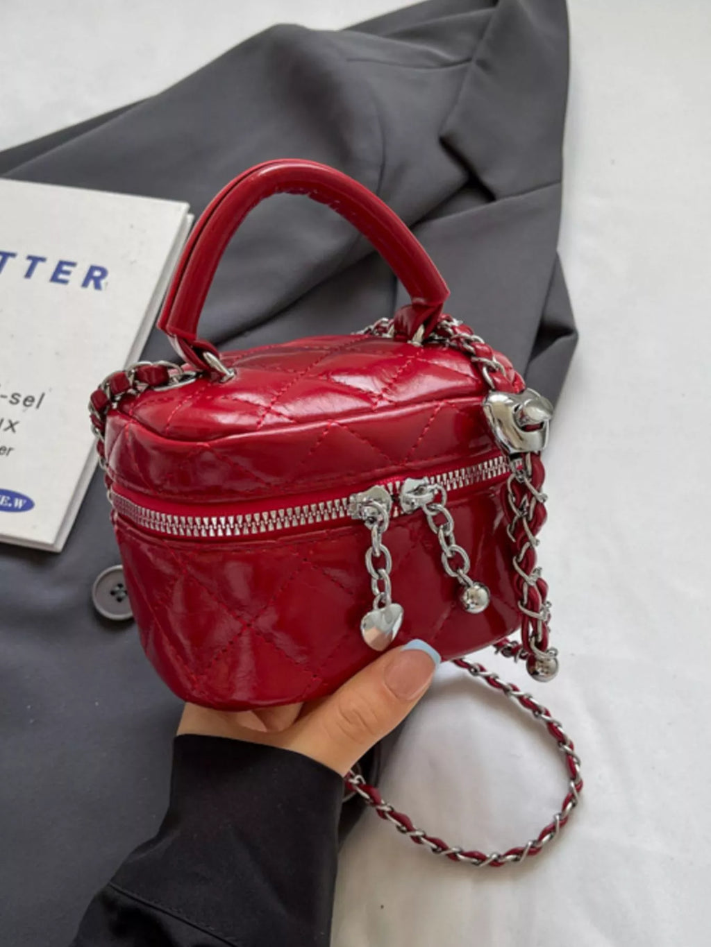 Quilted Pattern Crossbody Bag