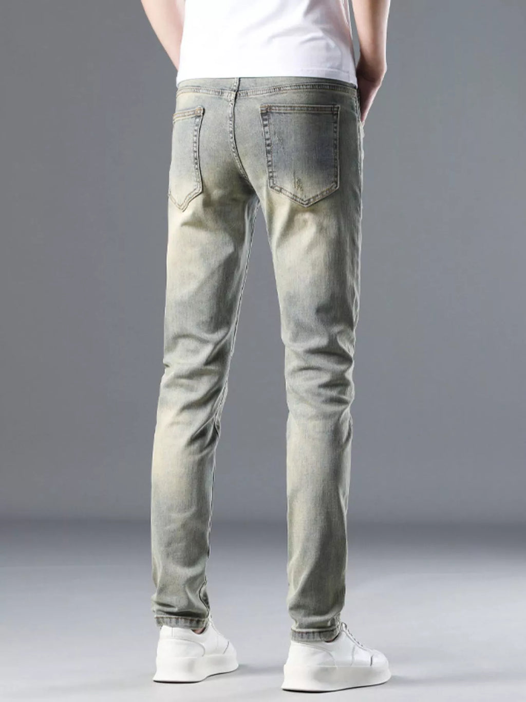 Men's Distressed Slim Fit Jeans