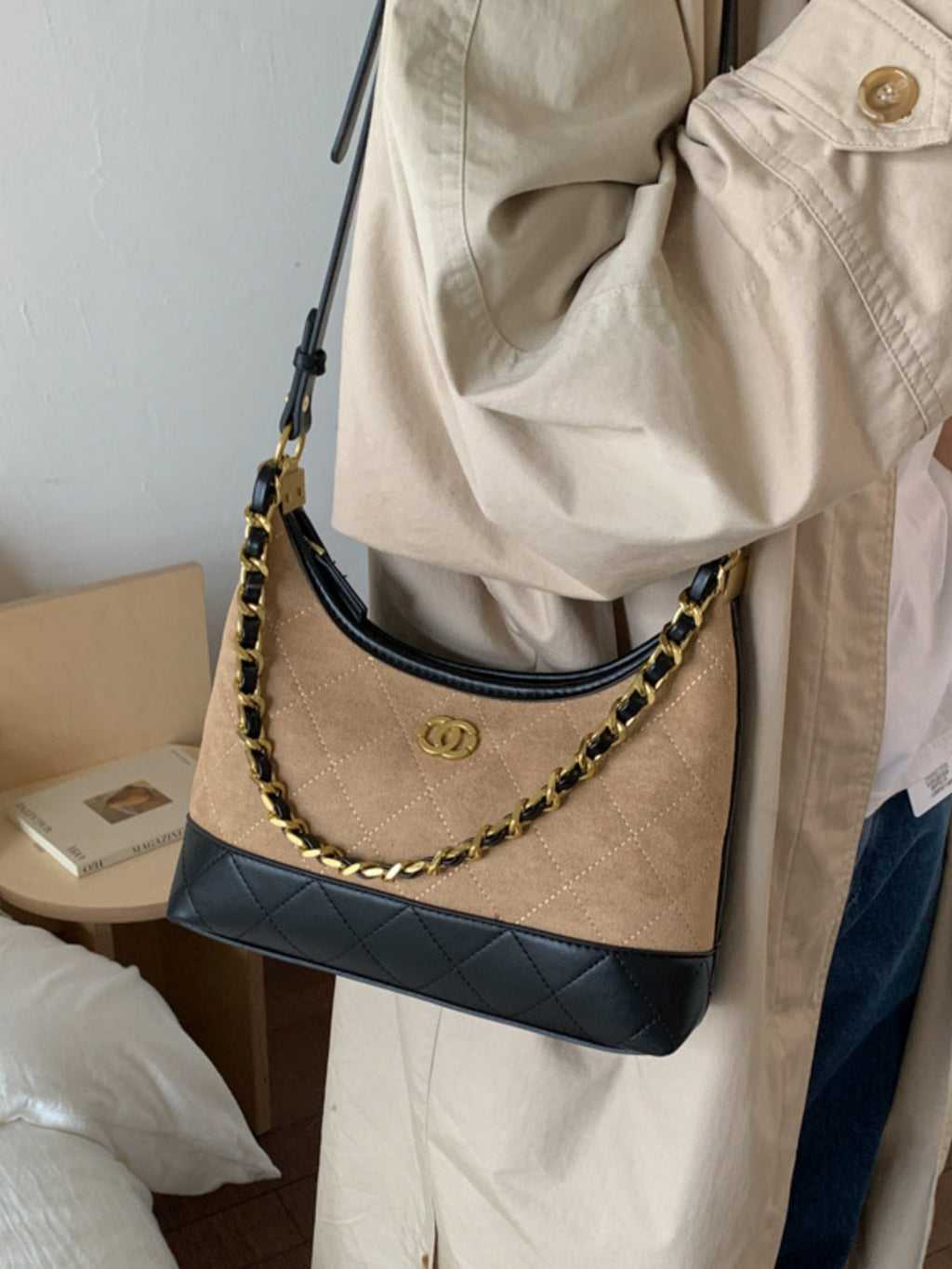 Chain Decor Crossbody Bag