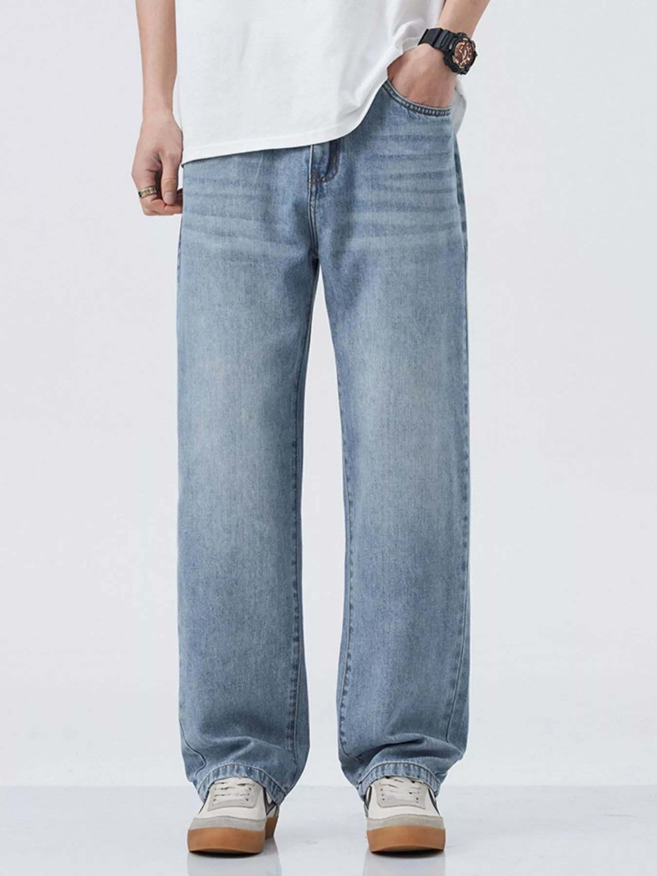 Men's Wide Leg Relaxed Fit Jeans