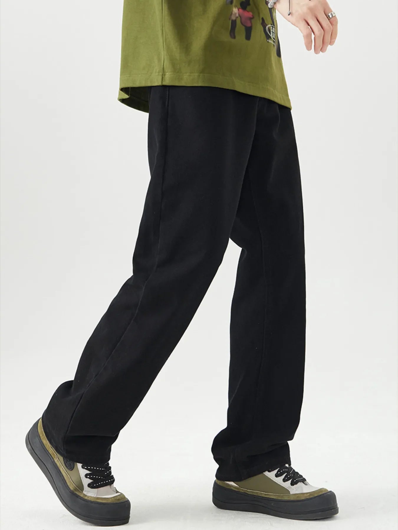 Men's Wide Leg Jeans