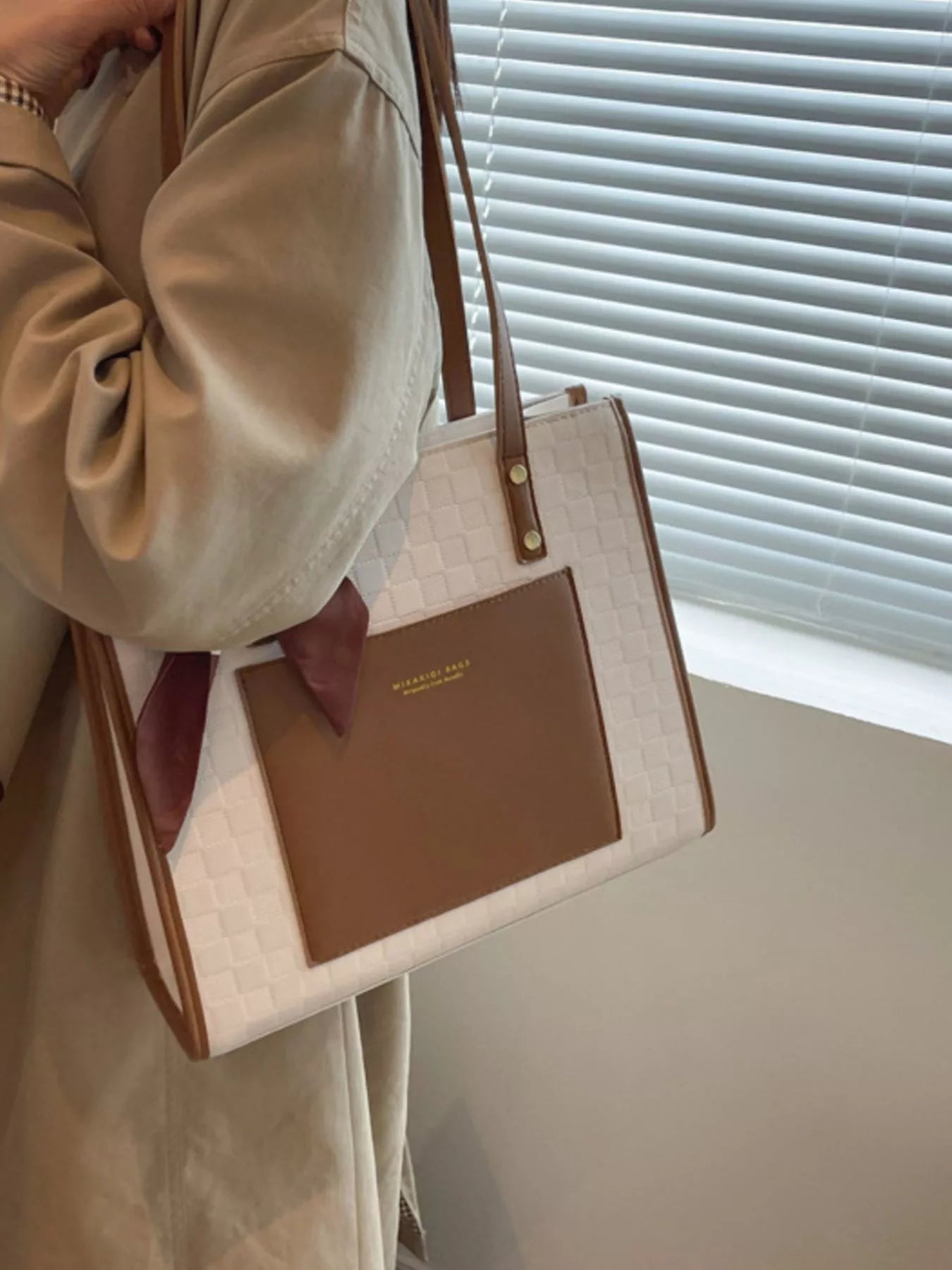 Color Block Shoulder Bag