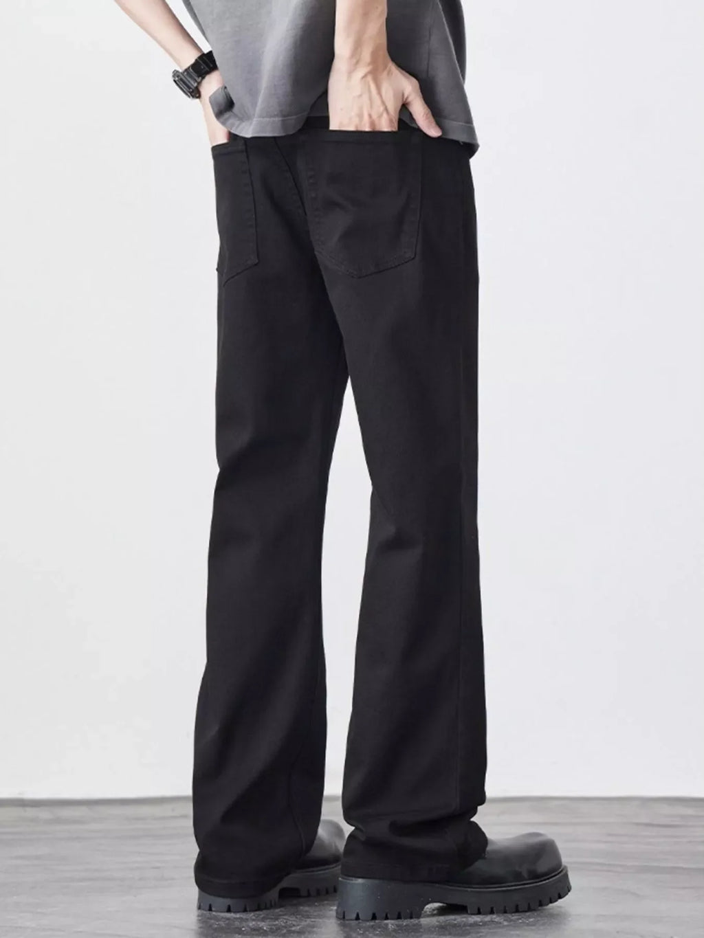 Men's Loose Fit Jeans