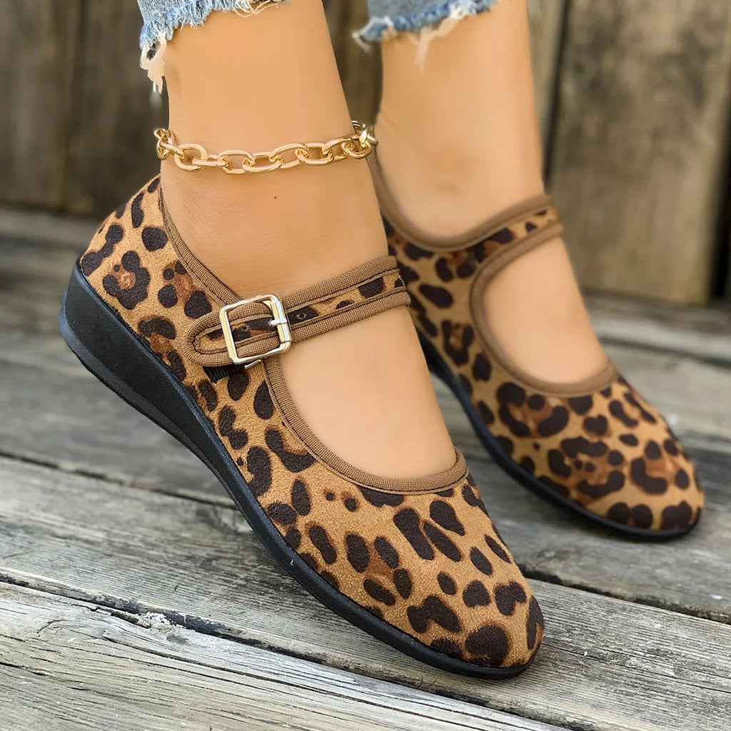 Round Toe Mesh Slip-Ons