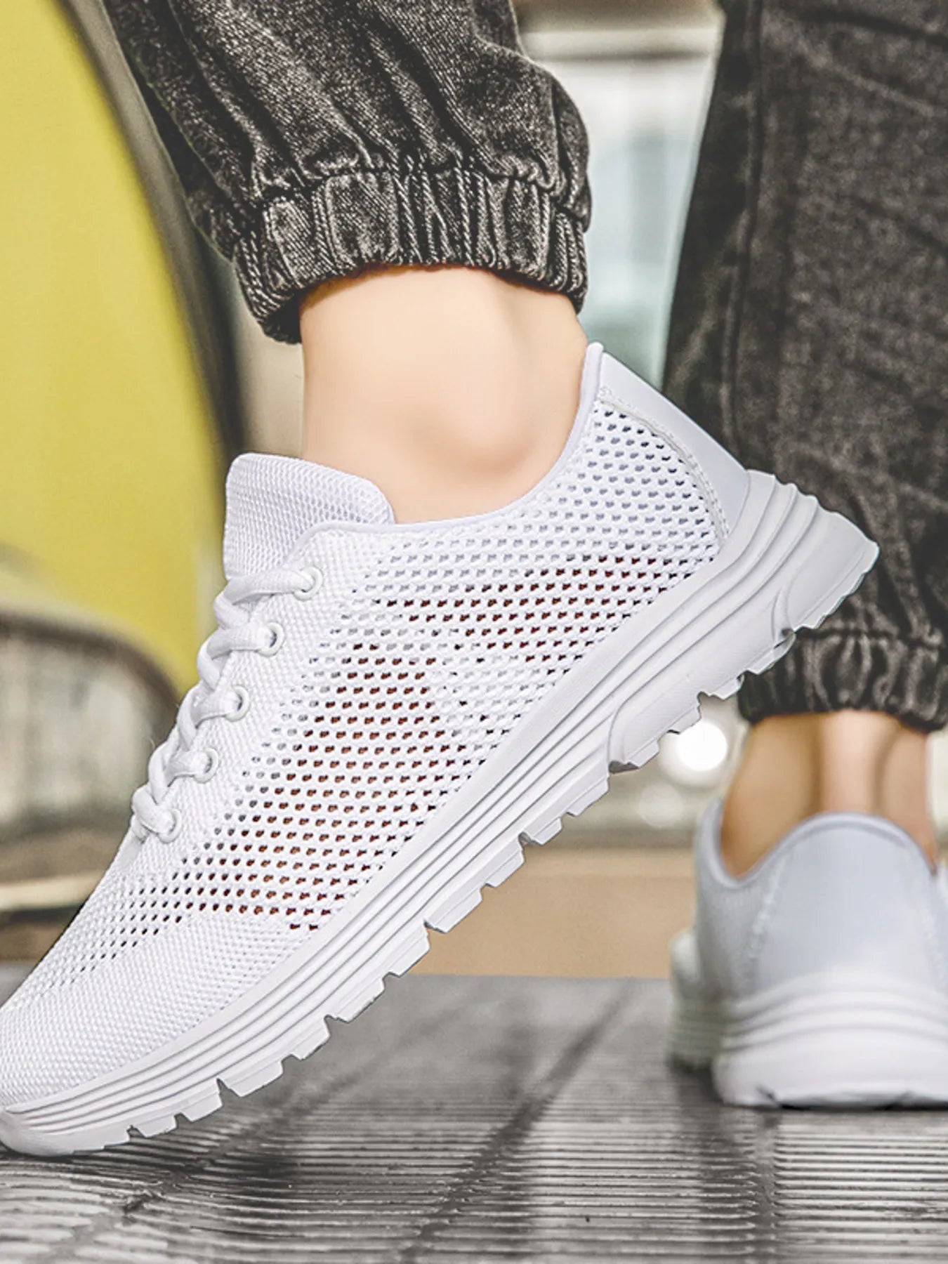 Lightweight Breathable Mesh Athletic Sneakers
